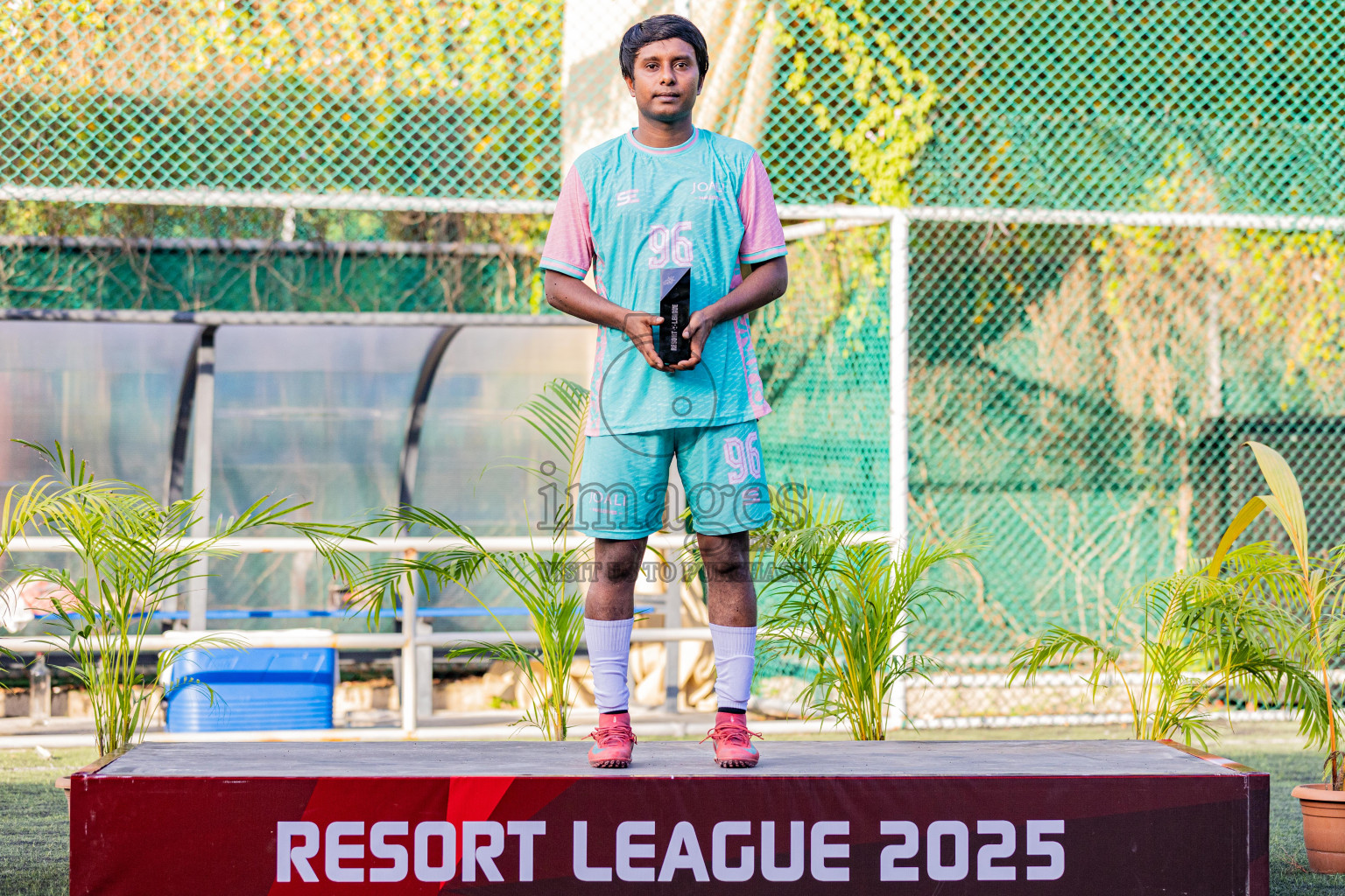 Resort League 2025 Raa Zone - Final Match
Joali vs kothaifaru in Resort League 2025 (Raa Zone) was held on Thursday, 21th august 2025 in JOALI Maldives Resort, Raa Atoll, Maldives. Photos: Areef Adam / images.mv