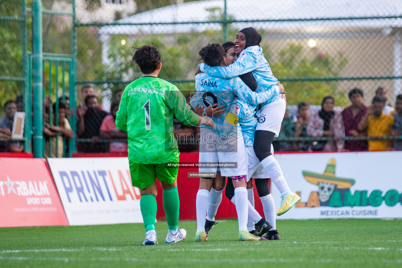 MPL vs DSC in Eighteen Thirty Women's Futsal Fiesta 2022 was held in Hulhumale', Maldives on Monday, 17th October 2022. Photos: Hassan Simah, Mohamed Mahfooz Moosa / images.mv