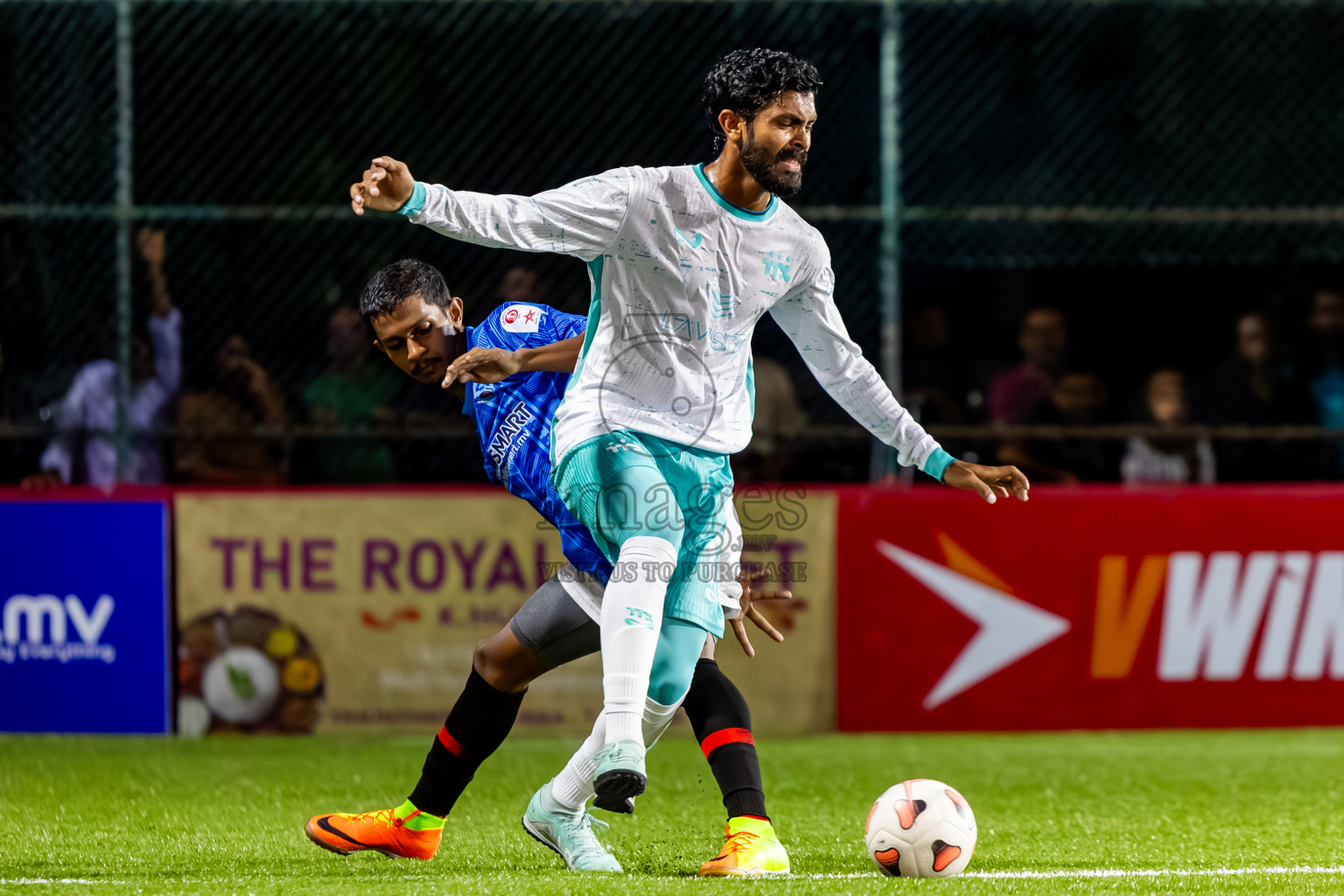 MPL vs Police Club in Day 6 of Club Maldives Cup 2025 was held in Rehendhi Futsal Ground, Hulhumale', Maldives on Saturday, 4th October 2025. Photos: Nausham Waheed / images.mv