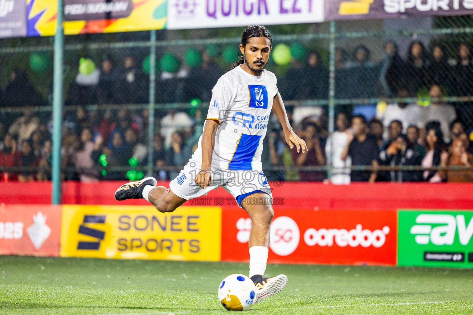 S Feydhoo vs S Hithadhoo in Seenu Atoll Final in Day 24 of Golden Futsal Challenge 2025 was held on Tuesday , 28th January 2025, in Hulhumale', Maldives. Photos: Nausham Waheed / images.mv