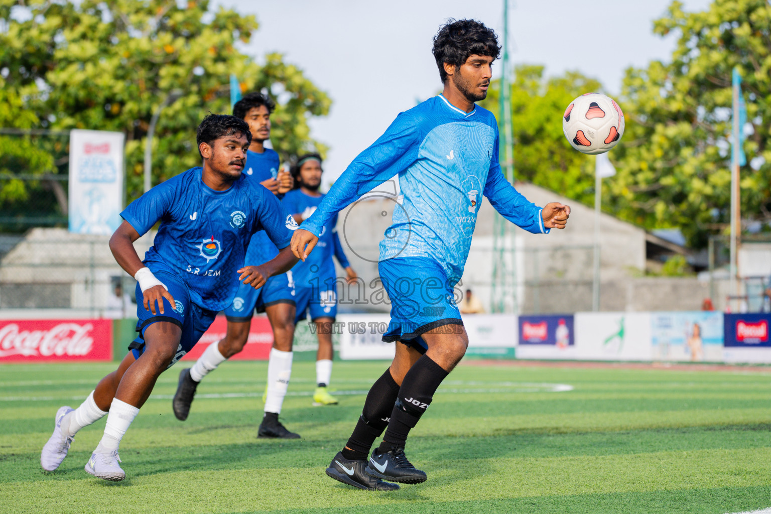 Foemathi VS Foemathi JR in Day 1 - Fonadhoo Youth Futsal Challenge 2025 was held in Fonadhoo Futsal Court, L. Fonadhoo, Maldives on Sunday, 26th October 2025

Photos: Arif Rasheed / images.mv