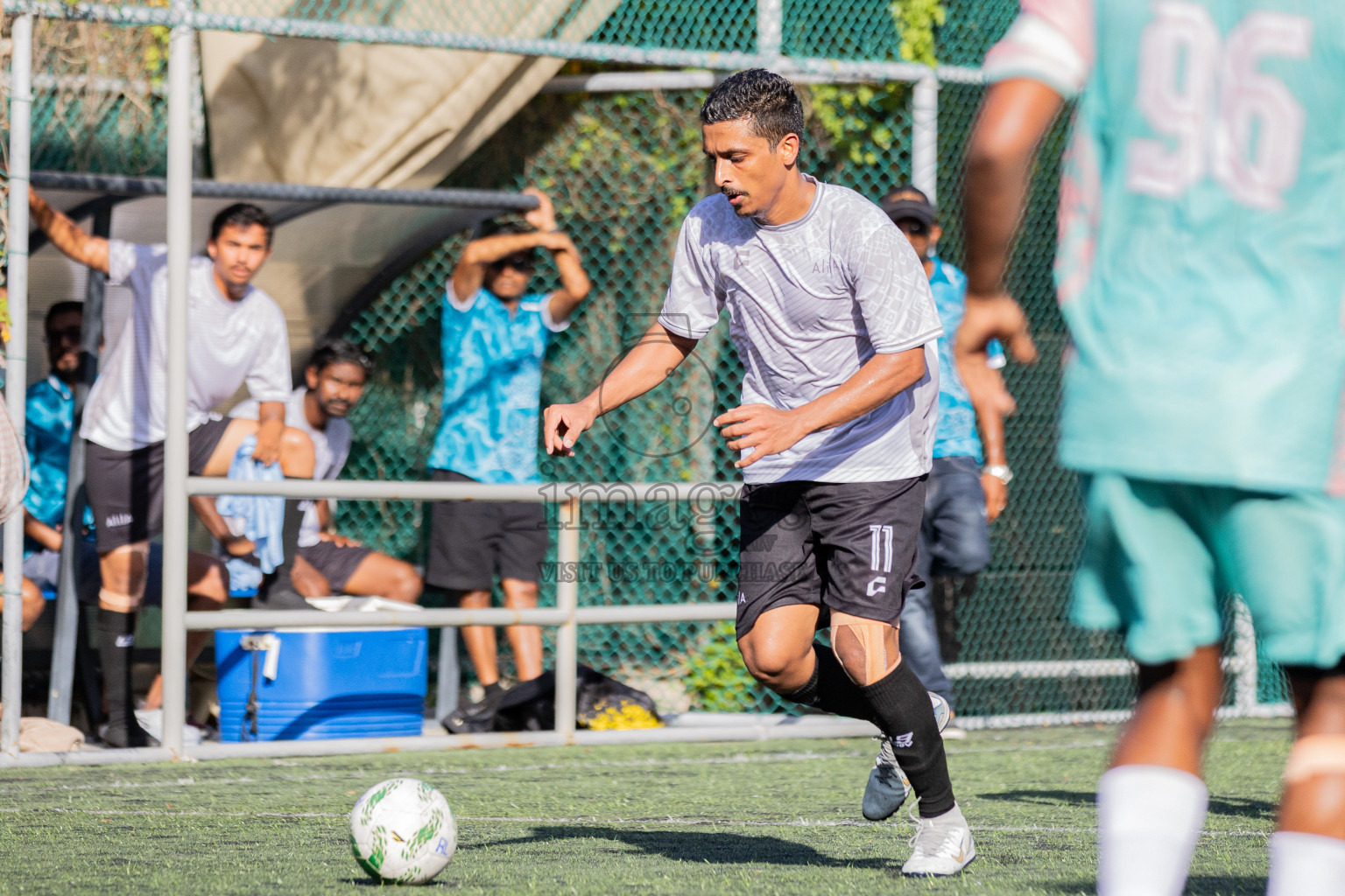 Resort League 2025 Raa Zone - Final Match
Joali vs kothaifaru in Resort League 2025 (Raa Zone) was held on Thursday, 21th august 2025 in JOALI Maldives Resort, Raa Atoll, Maldives. Photos: Areef Adam / images.mv