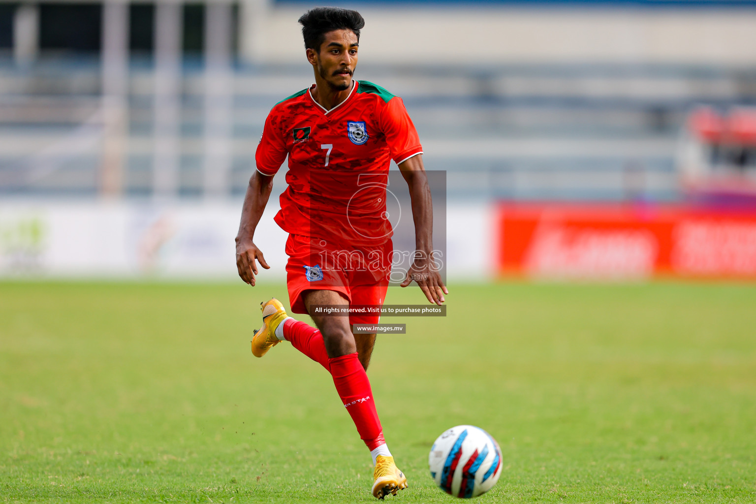 Kuwait vs Bangladesh in the Semi-final of SAFF Championship 2023 held in Sree Kanteerava Stadium, Bengaluru, India, on Saturday, 1st July 2023. Photos: Nausham Waheed, Hassan Simah / images.mv