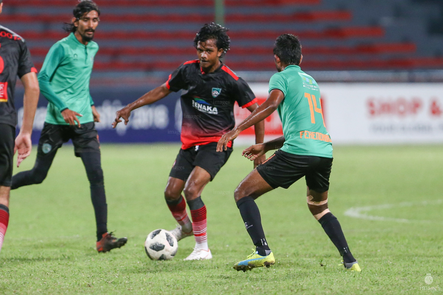 Dhiraagu Dhivehi Premier League 2018Fehendhoo vs Foakaidhoo, Male' Maldives, Thursday, September 27, 2018 (Images.mv Photo/Suadh Abdul Sattar)