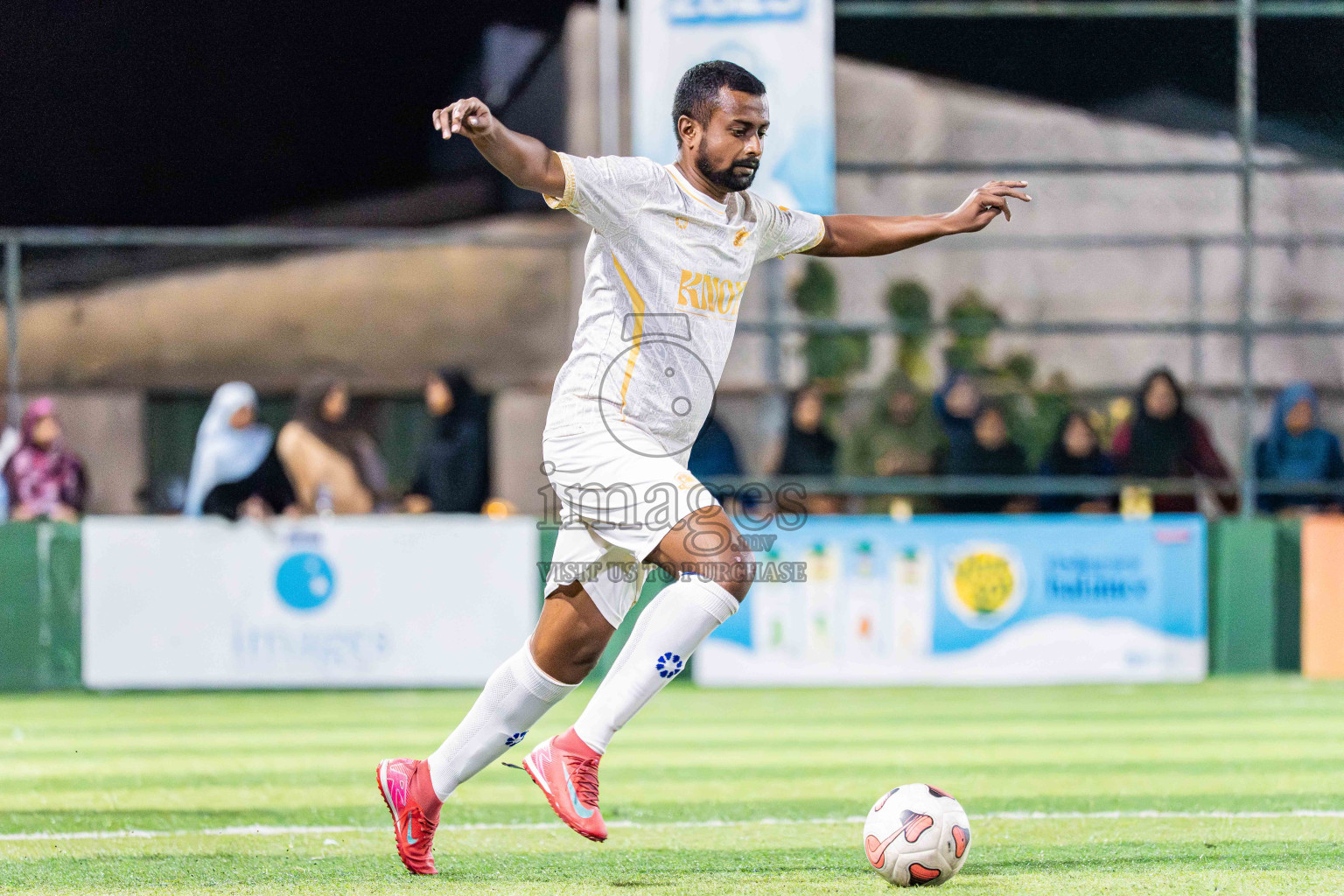 Foemathi VS Lecrose SC in Day 5 - Fonadhoo Youth Futsal Challenge 2025 held in Fonadhoo Futsal Stadium, L. Fonadhoo, Maldives on Thursday, 30th October 2025 Photos: Arif Rasheed / images.mv