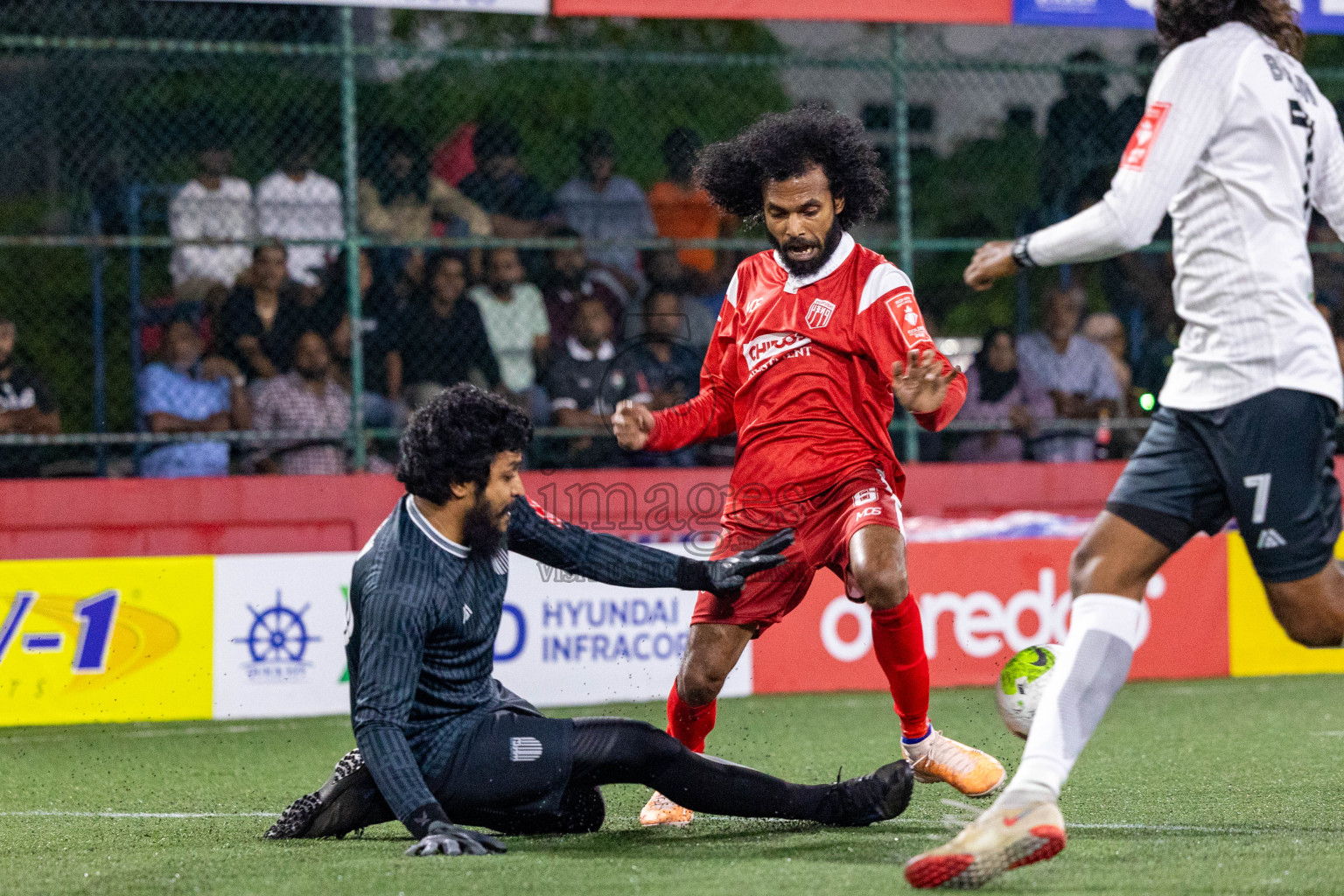 Th Vilufuhsi vs Th Buruni in Day 3 of Golden Futsal Challenge 2024 was held on Wednesday, 17th January 2024, in Hulhumale', Maldives
Photos: Ismail Thoriq / images.mv