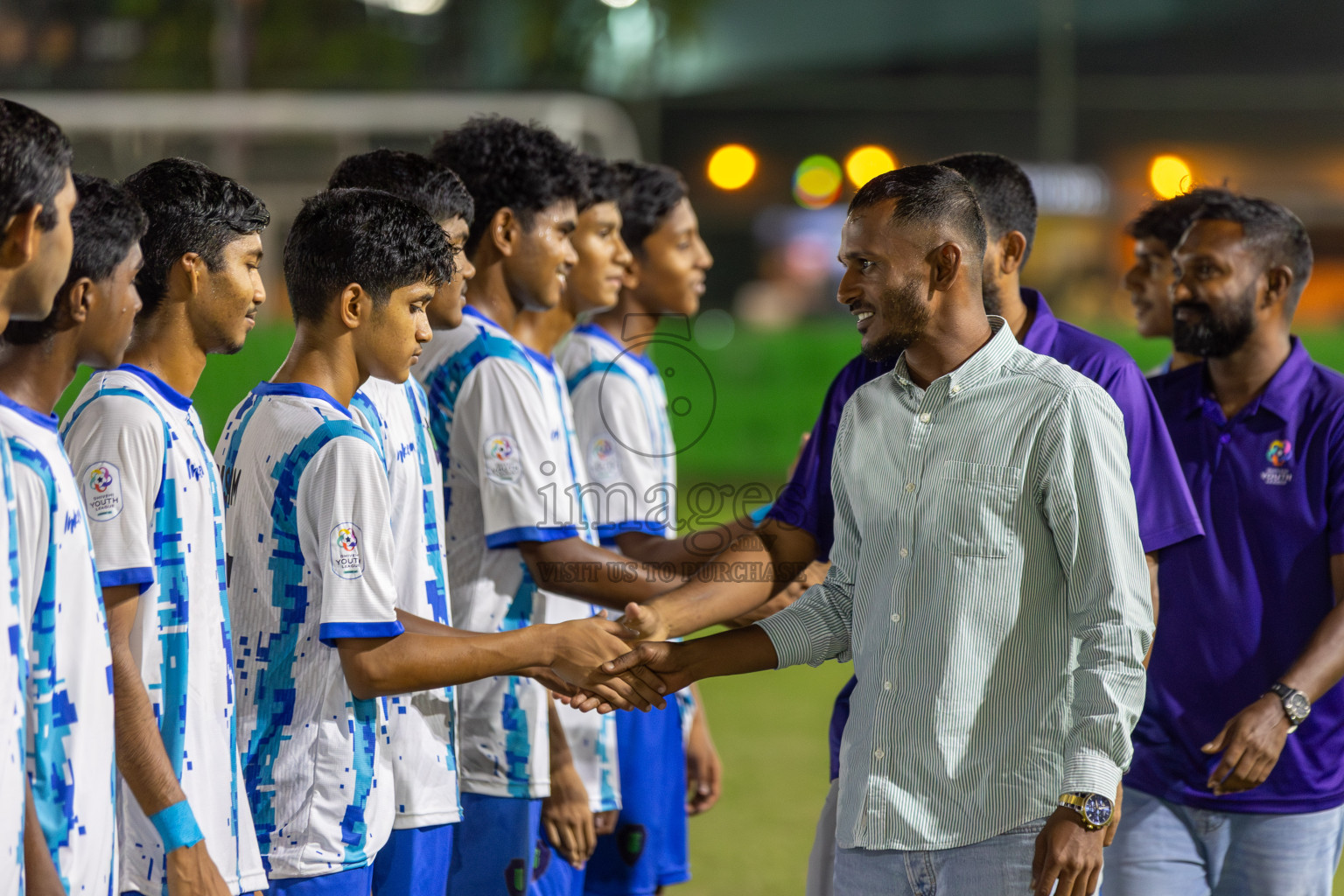 Super United Sports vs Huriyya (U16) in Day 8 of Dhivehi Youth League 2024 held at Henveiru Stadium on Monday, 2nd December 2024. Photos: Mohamed Mahfooz Moosa / Images.mv