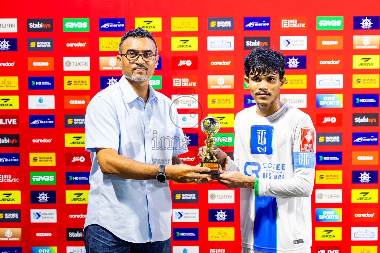 Gdh Gadhdhoo vs S Hithadhoo in zone round Day 30 of Golden Futsal Challenge 2025 was held on Monday , 3rd February 2025, in Hulhumale', Maldives. Photos: Nausham Waheed / images.mv