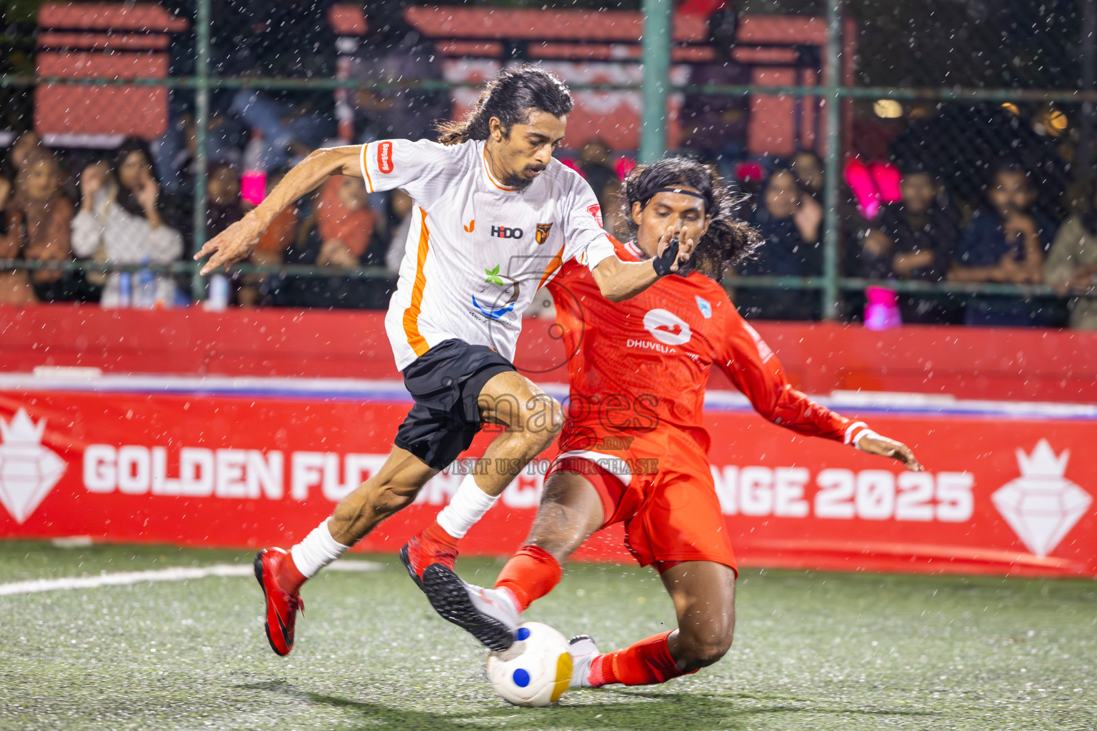 Th Gaadhiffushi vs Th Hirilandhoo  in Day 6 of Golden Futsal Challenge 2025 on Friday, 6th January 2025, in Hulhumale', Maldives
Photos: Ismail Thoriq / images.mv