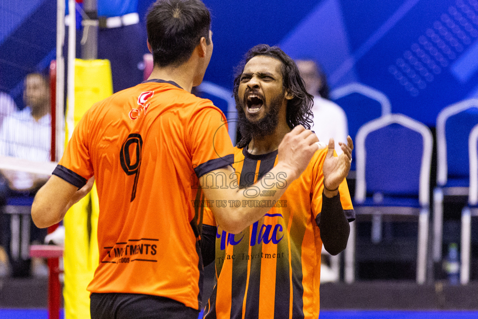 Final of Men's Division of Volleyball Association Cup 2023 held in Male', Maldives on Tuesday, 26th December 2023 at Social Center Indoor Hall Photos By: Nausham Waheed /images.mv