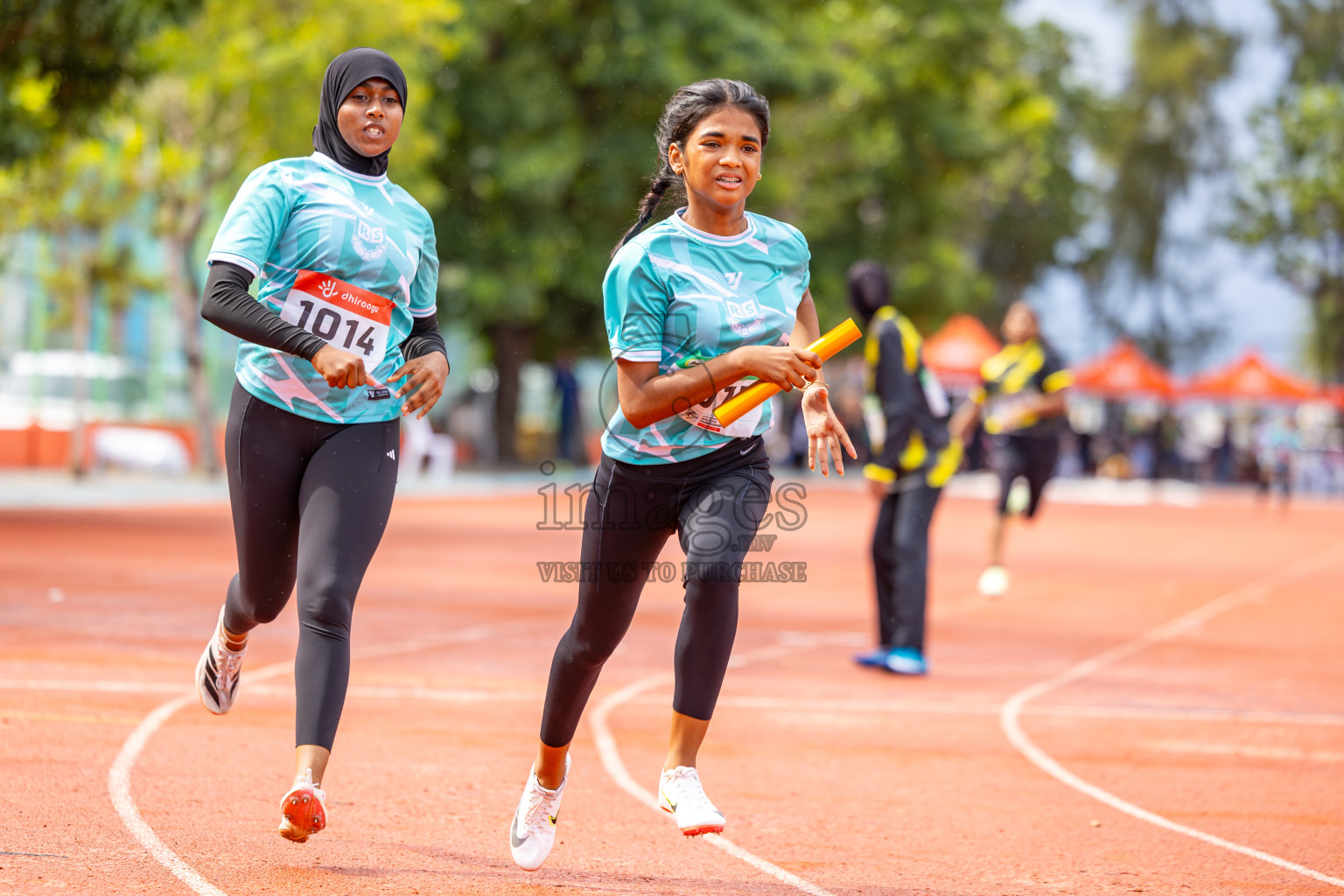Day 6 of Inter-school Athletics Championship 2025 held in Ekuveni Synthetic Track, Male', Maldives on Sunday, 12th October 2025. Photos by: Ismail Thoriq / Images.mv