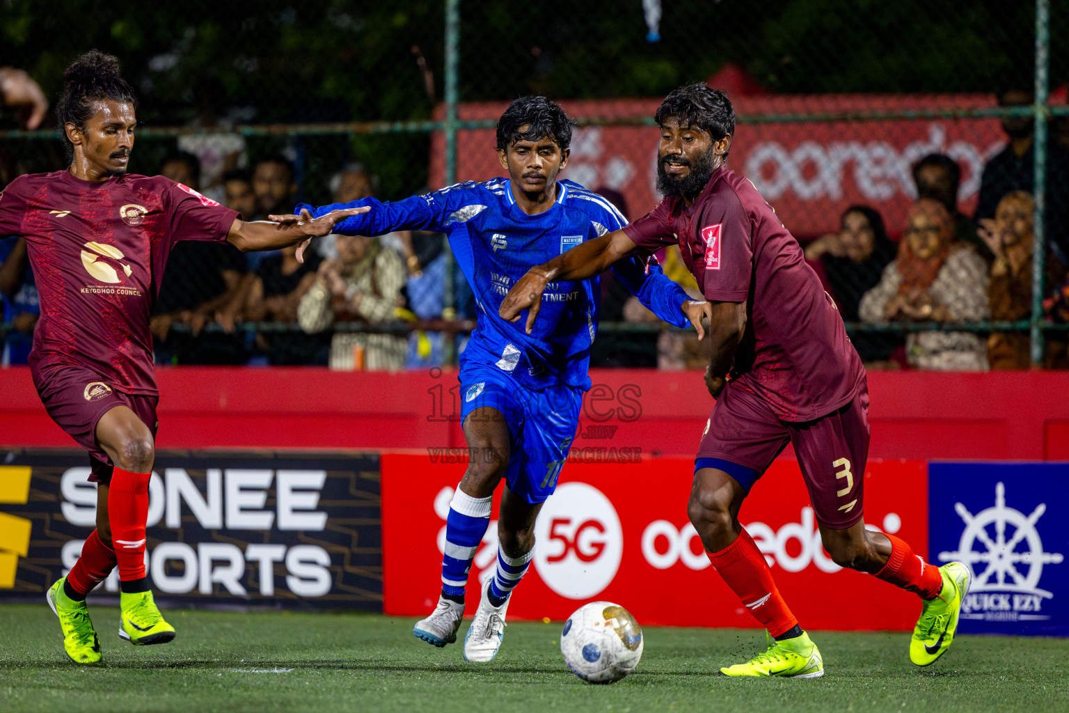 V Keyodhoo vs AA Mathiveri in zone round on Day 32 of Golden Futsal Challenge 2025 was held on Wednesday , 5th February 2025, in Hulhumale', Maldives. Photos: Nausham Waheed / images.mv