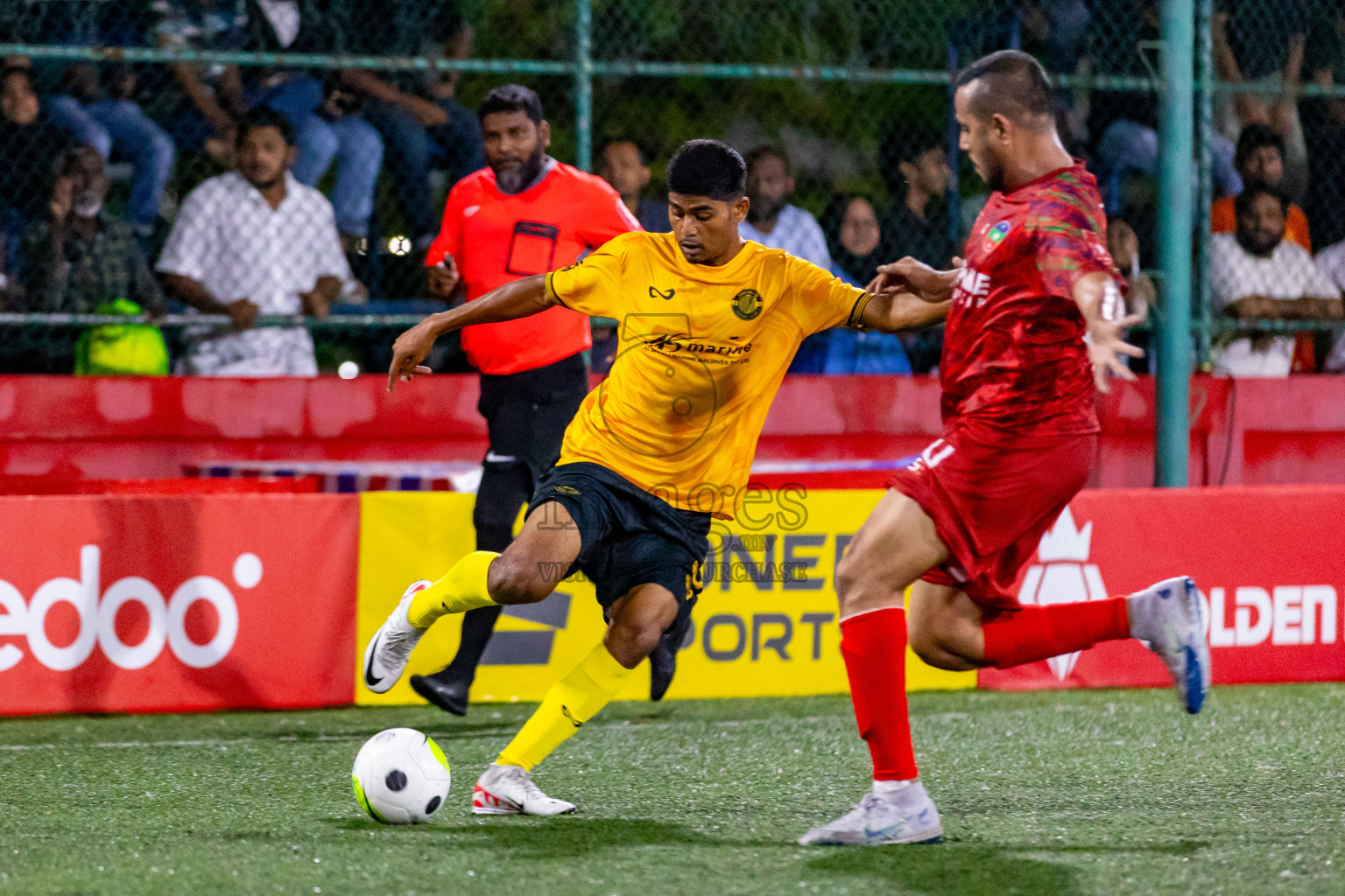 GDh. Thinadhoo  VS  GDh. Gadhdhoo in Day 17 of Golden Futsal Challenge 2024 was held on Wednesday, 31st January 2024, in Hulhumale', Maldives Photos: Hassan Simah / images.mv