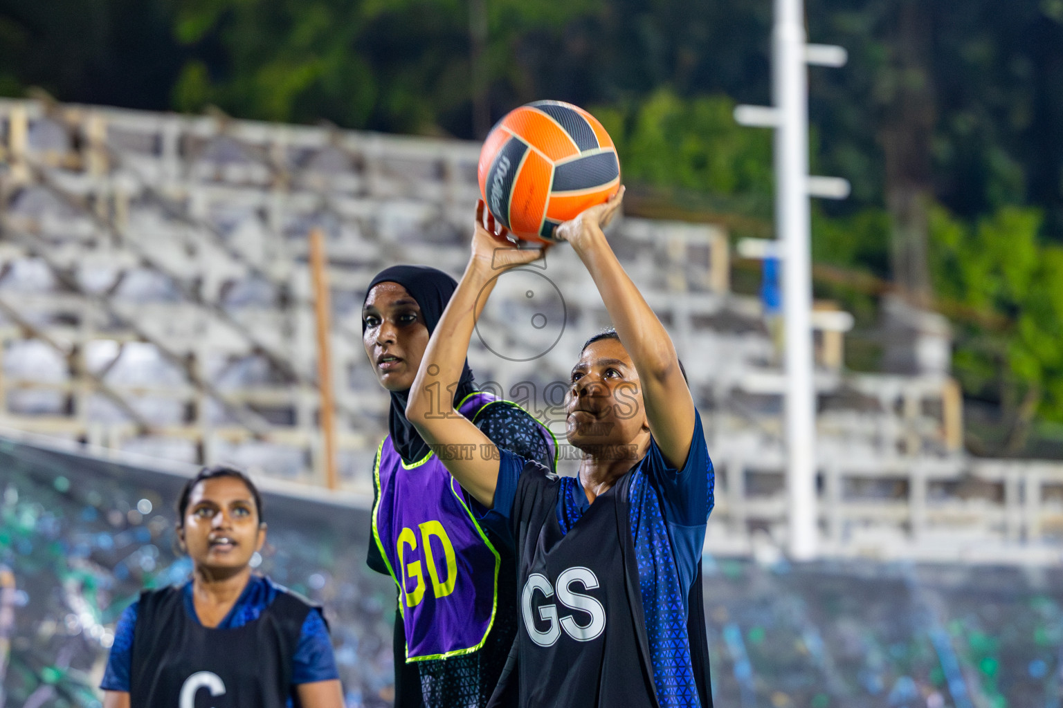 Day 2 of MILO 3x3 Netball Challenge 2024 was held in Ekuveni Netball Court at Male', Maldives on Friday, 15th March 2024.
Photos: Mohamed Mahfooz Moosa / images.mv