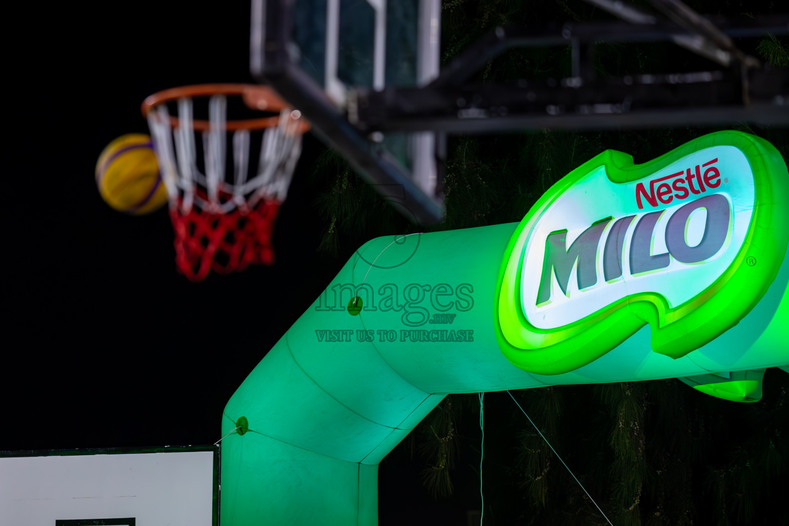 Day 3 of MILO Ramadan 3x3 Challenge 2024 was held in Ekuveni Outdoor Basketball Court at Male', Maldives on Thursday, 14th March 2024.
Photos: Ismail Thoriq / images.mv