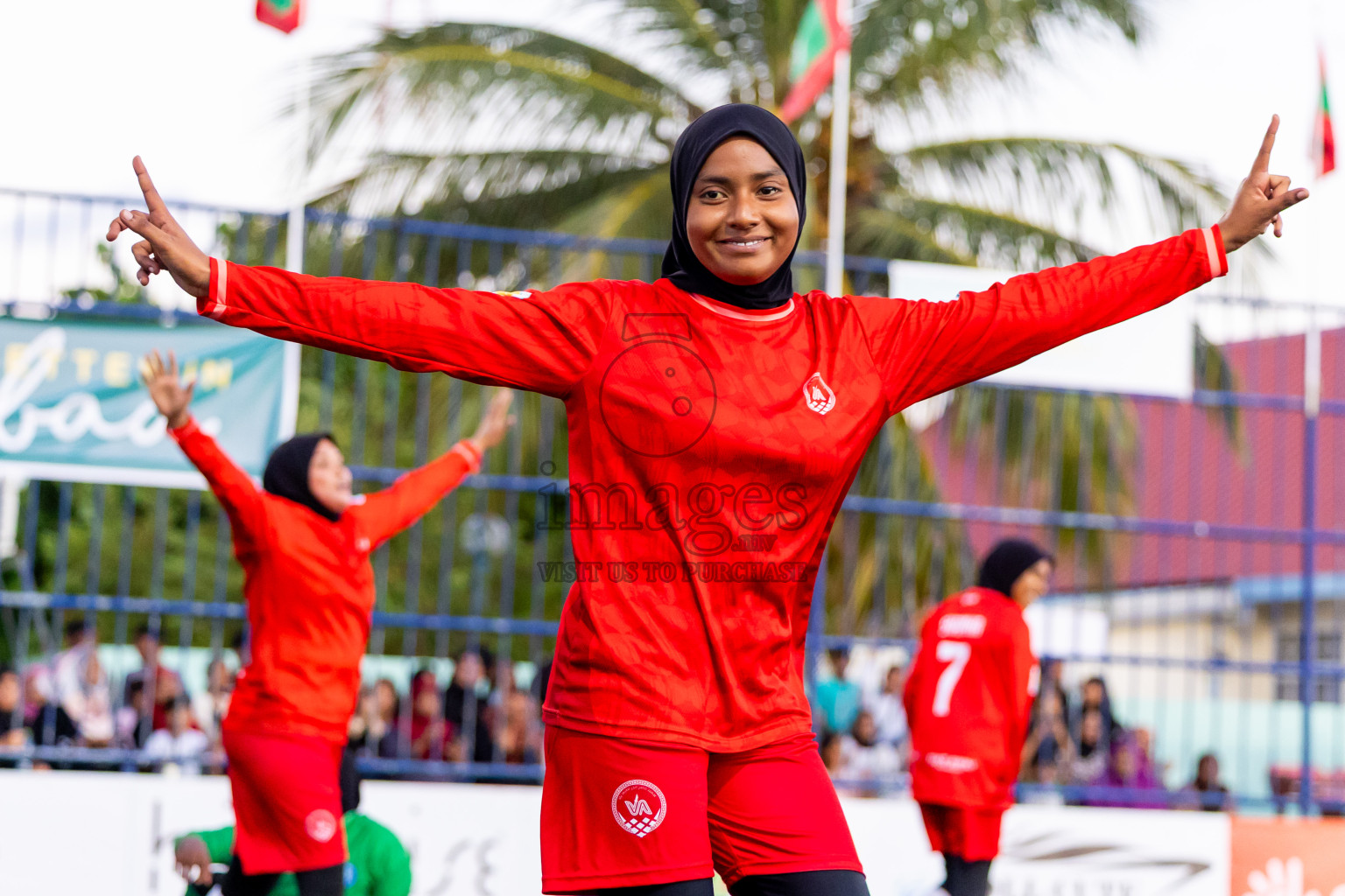 Eydhafushi vs Hithaadhoo in Day 5 of Better in Baa Futsal Fiesta 2025 Woman's division held in B. Eydhafushi, Maldives on Sunday, 9th November 2025. Photos: Nausham Waheed / images.mv