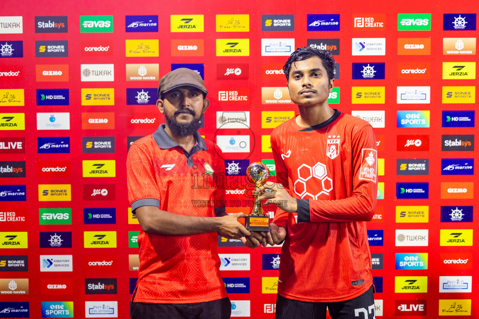 Th Thimarafushi VS Th Veymandoo in Atoll Round Semi-Final on Day 22 of Golden Futsal Challenge 2025 was held on Sunday , 26th January 2025, in Hulhumale', Maldives. Photos: Nausham Waheed / images.mv