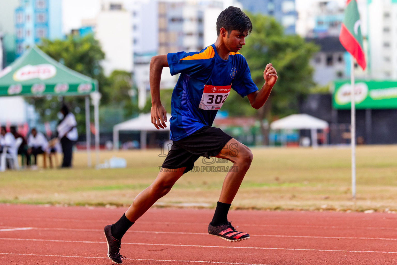 Day 1 of Inter-school Athletics Championship 2025 held in Ekuveni Synthetic Track, Male', Maldives on Monday, 06th October 2025. Photos by: Nausham Waheed / Images.mv