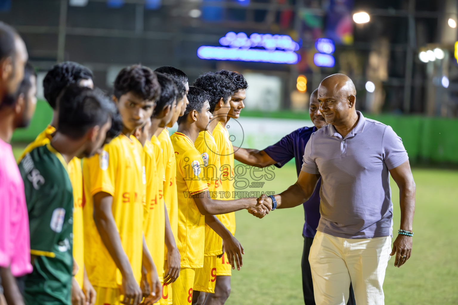 Day 10 of Dhivehi Youth League 2024 was held at Henveiru Stadium, Male', Maldives on Sunday, 15th December 2024.
Photos: Ismail Thoriq / Images.mv