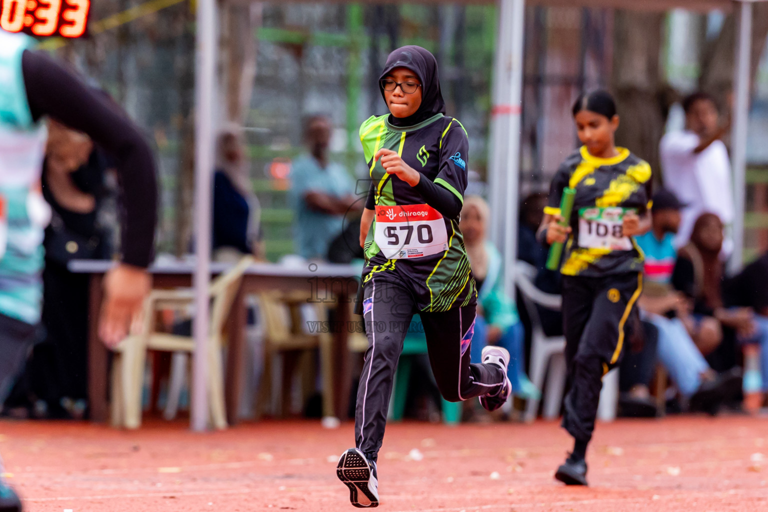 Day 6 of Inter-school Athletics Championship 2025 held in Ekuveni Synthetic Track, Male', Maldives on Sunday, 12th October 2025. Photos by: Nausham Waheed / Images.mv