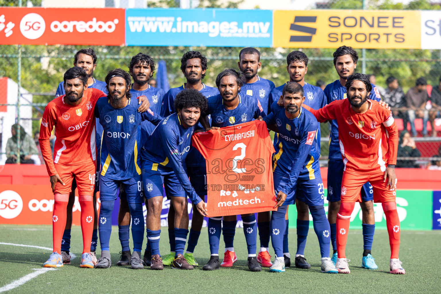 B Eydhafushi vs B Thulhaadhoo in Day 13 of Golden Futsal Challenge 2025 was held on Friday, 17th January 2025, in Hulhumale', Maldives 
Photos: Hassan Simah / images.mv
