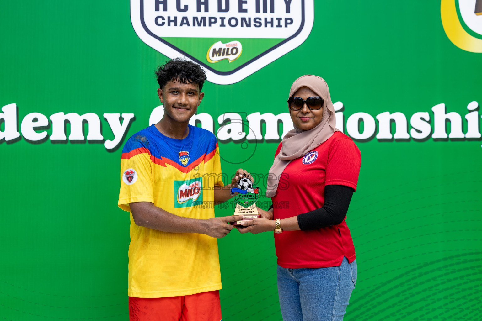 Day 3 of MILO Academy Championship 2024 (U-14) was held in Henveyru Stadium, Male', Maldives on Saturday, 2nd November 2024.
Photos: Hassan Simah / Images.mv