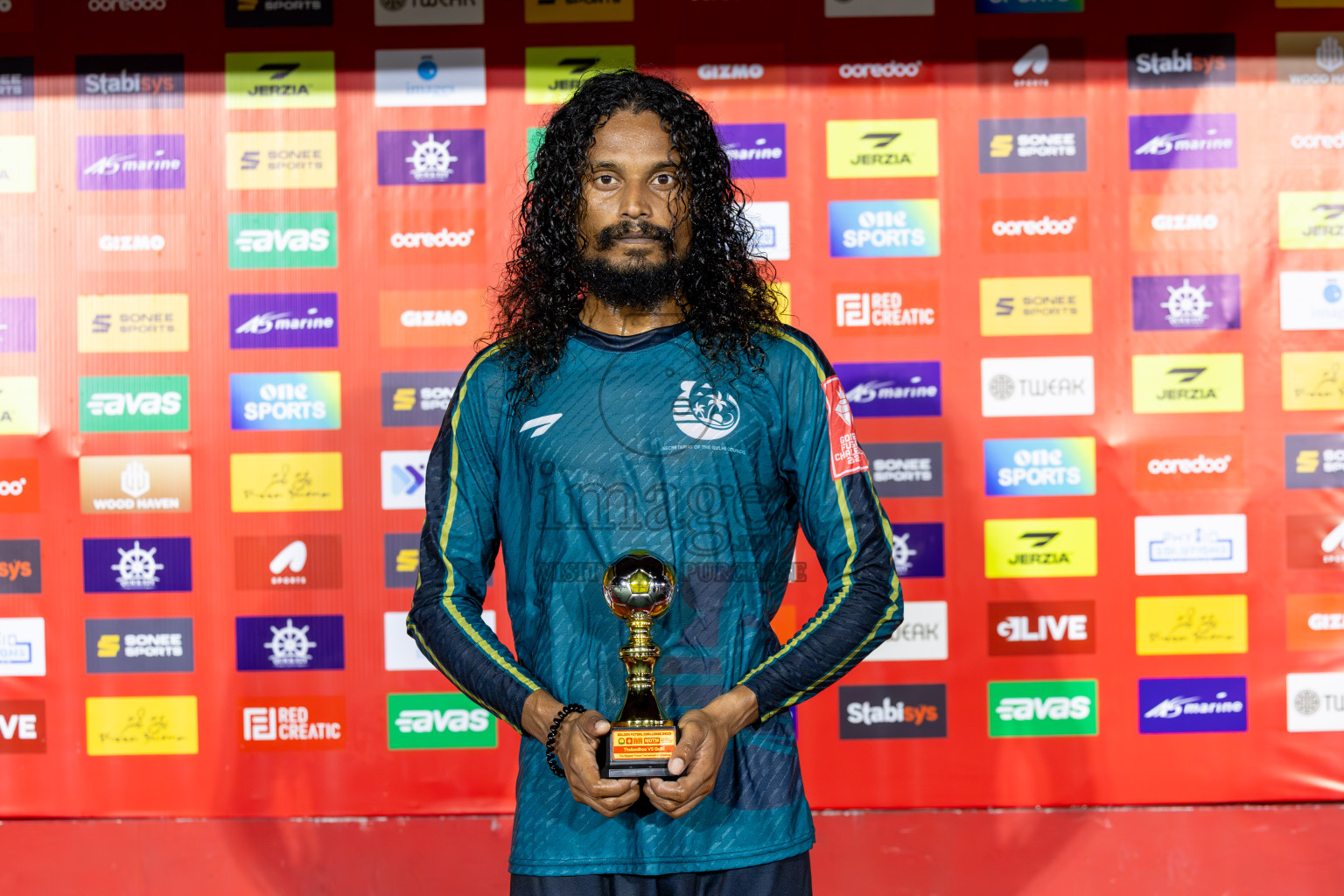 K Thulusdhoo vs K Gulhi in Day 10 of Golden Futsal Challenge 2025 was held on Tuesday, 14th January 2025, in Hulhumale', Maldives Photos: Ismail Thoriq / images.mv