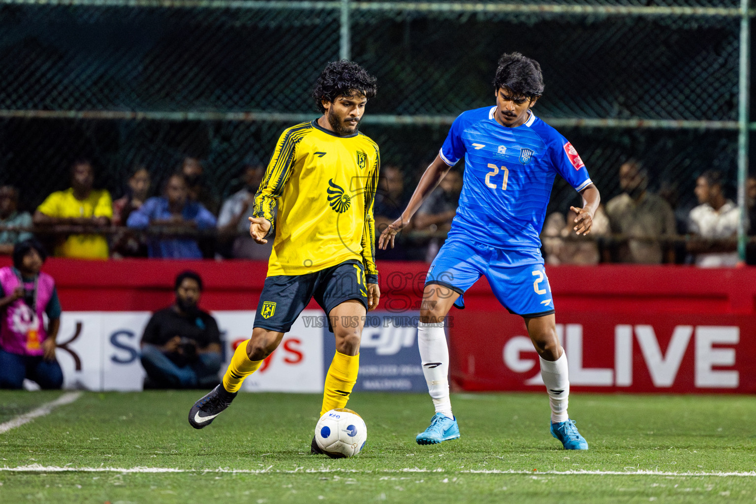 Lh Naifaru vs Lh Kurendhoo in Lhaviyani Atoll Finals Day 26 of Golden Futsal Challenge 2025 was held on Thursday , 30th January 2025, in Hulhumale', Maldives. Photos: Nausham Waheed / images.mv