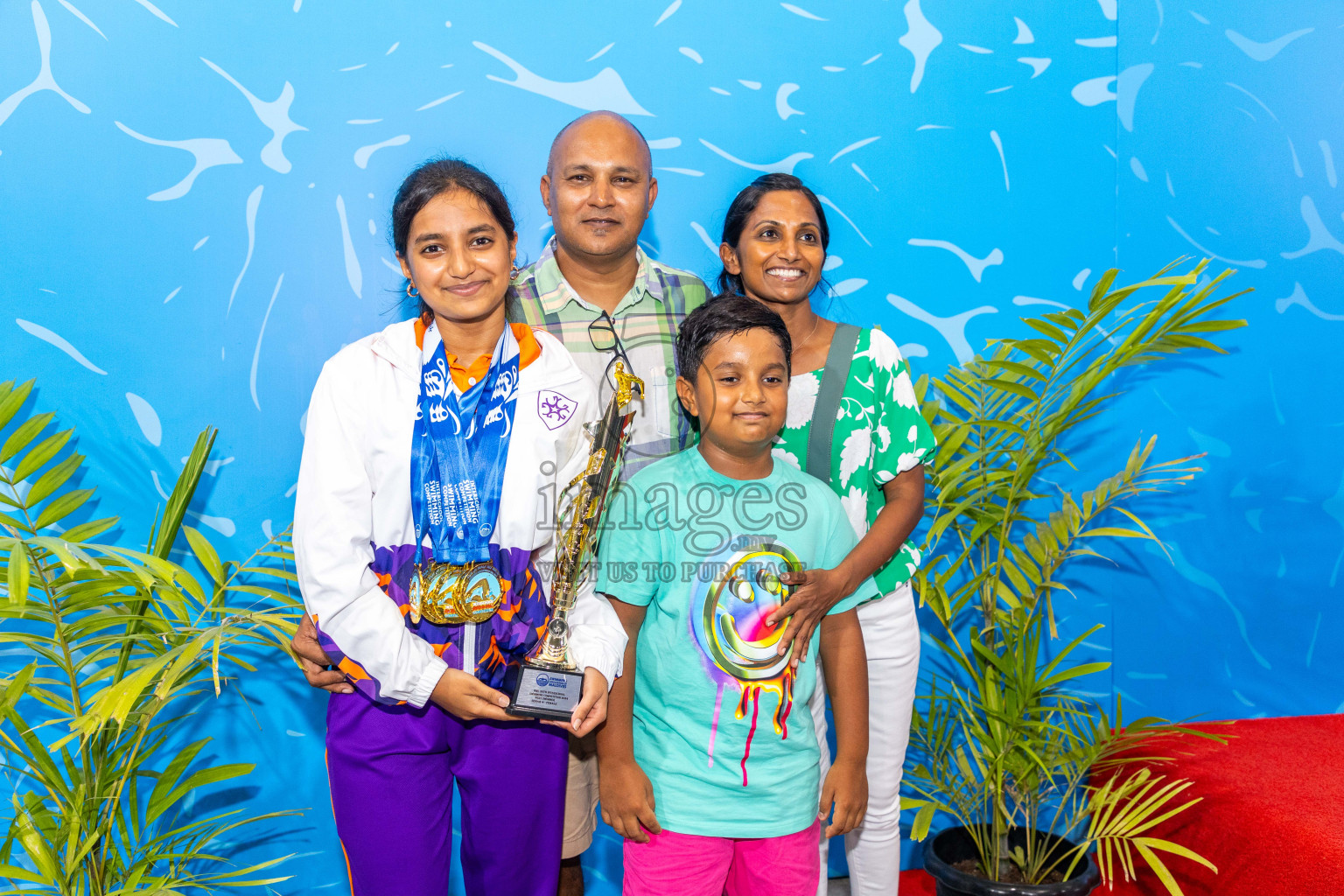 Closing ceremony of BML 20th Inter-School Swimming Competition was held in Hulhumale' Swimming Complex on Saturday, 19th October 2024. 
Photos: Ismail Thoriq