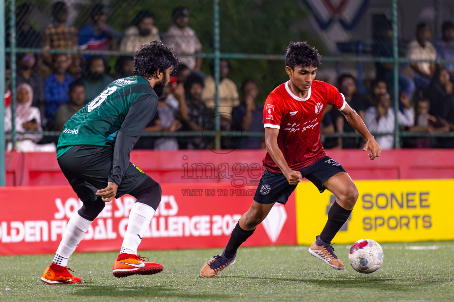 HDh Vaikaradhoo vs HDh Nolhivaran in Day 14 of Golden Futsal Challenge 2024 was held on Sunday, 28th January 2024, in Hulhumale', Maldives
Photos: Ismail Thoriq / images.mv