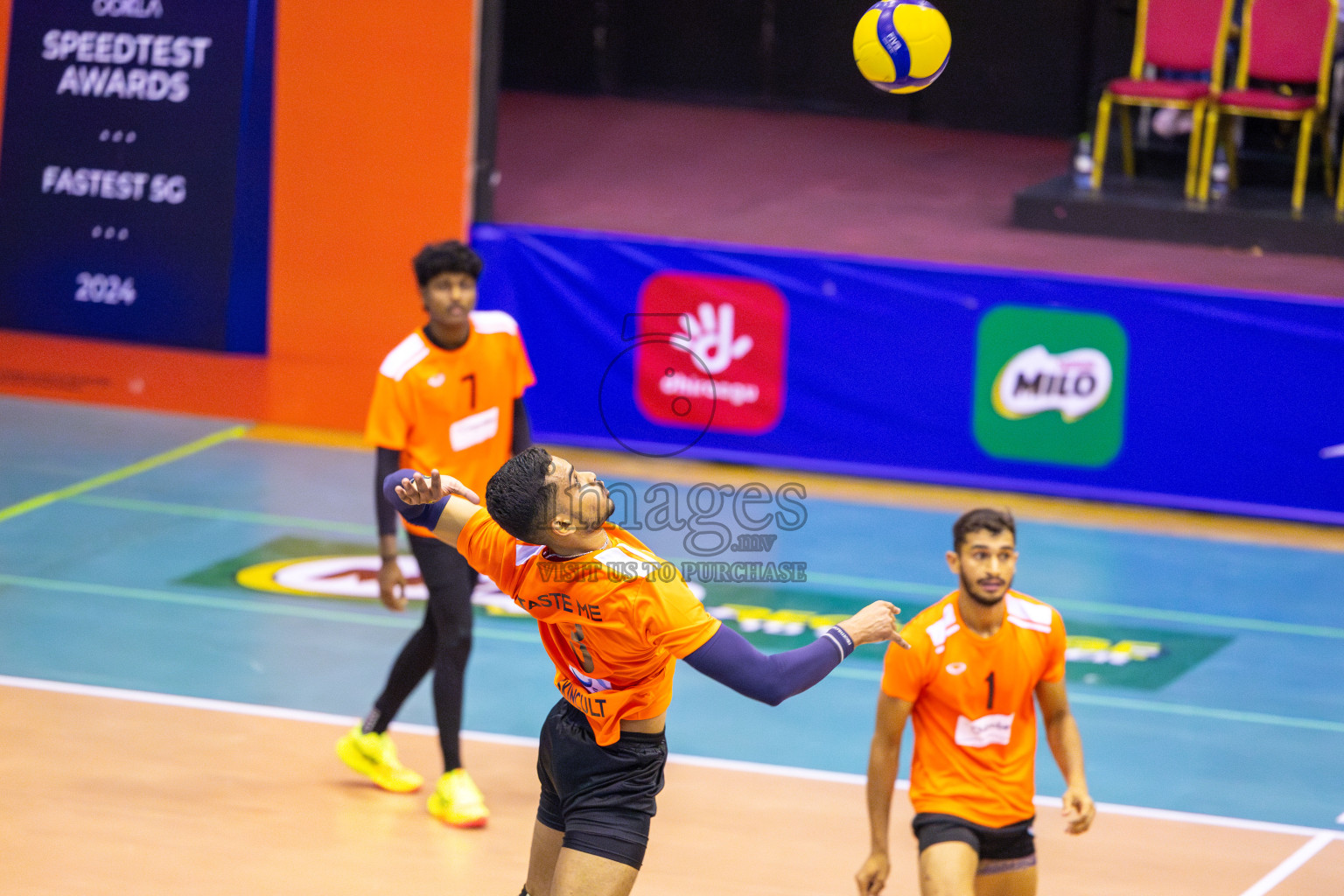 Sports Club City vs Blues for Volleyball in Day 2 of MILO VAM Cup 2025 held in Male', Maldives on Thursday, 26th June2025 at Social Center Indoor Hall 
Photos By: Ismail Thoriq / images.mv