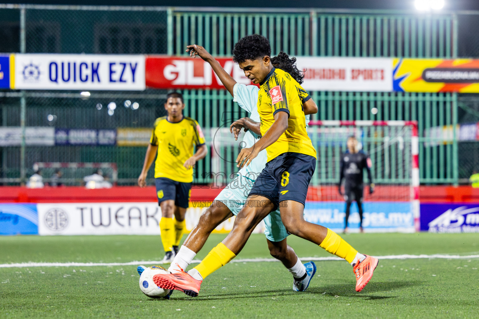 Lh Hinnavaru vs Lh Naifaru in Day 15 of Golden Futsal Challenge 2025 was held on Sunday, 19th January 2025, in Hulhumale', Maldives. Photos: Nausham Waheed / images.mv