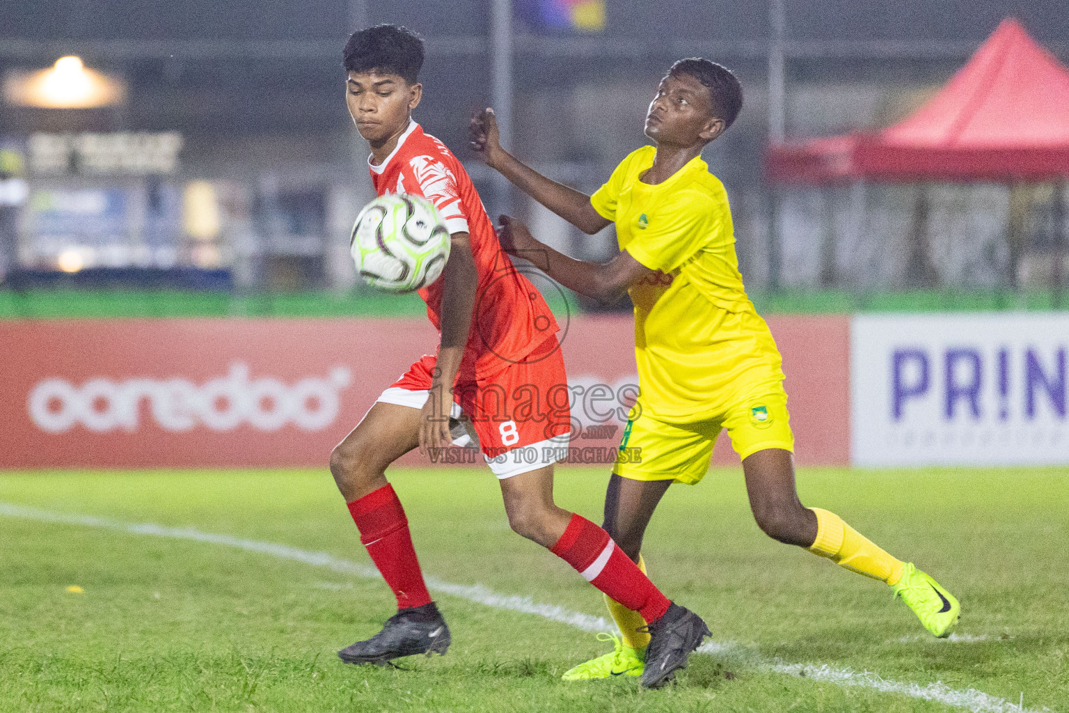 Maziya vs Hurriya (U14) in Day 4 of Dhivehi Youth League 2024 held at Henveiru Stadium on Thursday, 28th November 2024. Photos: Shuu Abdul Sattar/ Images.mv