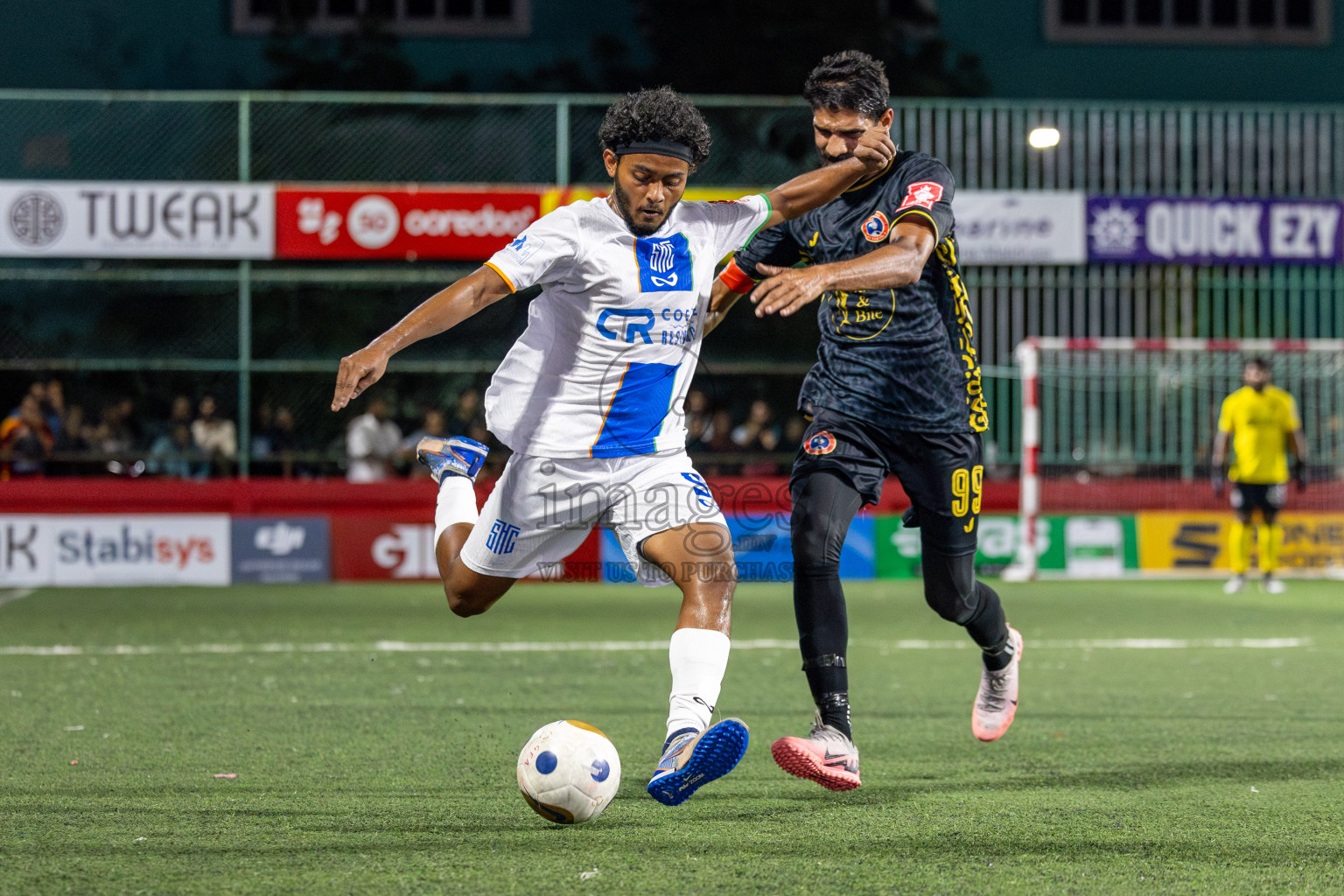 S. Hithadhoo VS S. Maradhoo in Day 7 of Golden Futsal Challenge 2025 was held on Saturday, 11th January 2025, in Hulhumale', Maldives Photos: Hassan Simah / images.mv