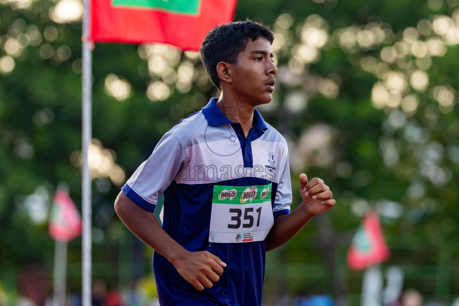 Day 4 of Inter-school Athletics Championship 2025 held in Ekuveni Synthetic Track, Male', Maldives on Thursday, 09th October 2025. Photos by: Nausham Waheed / Images.mv