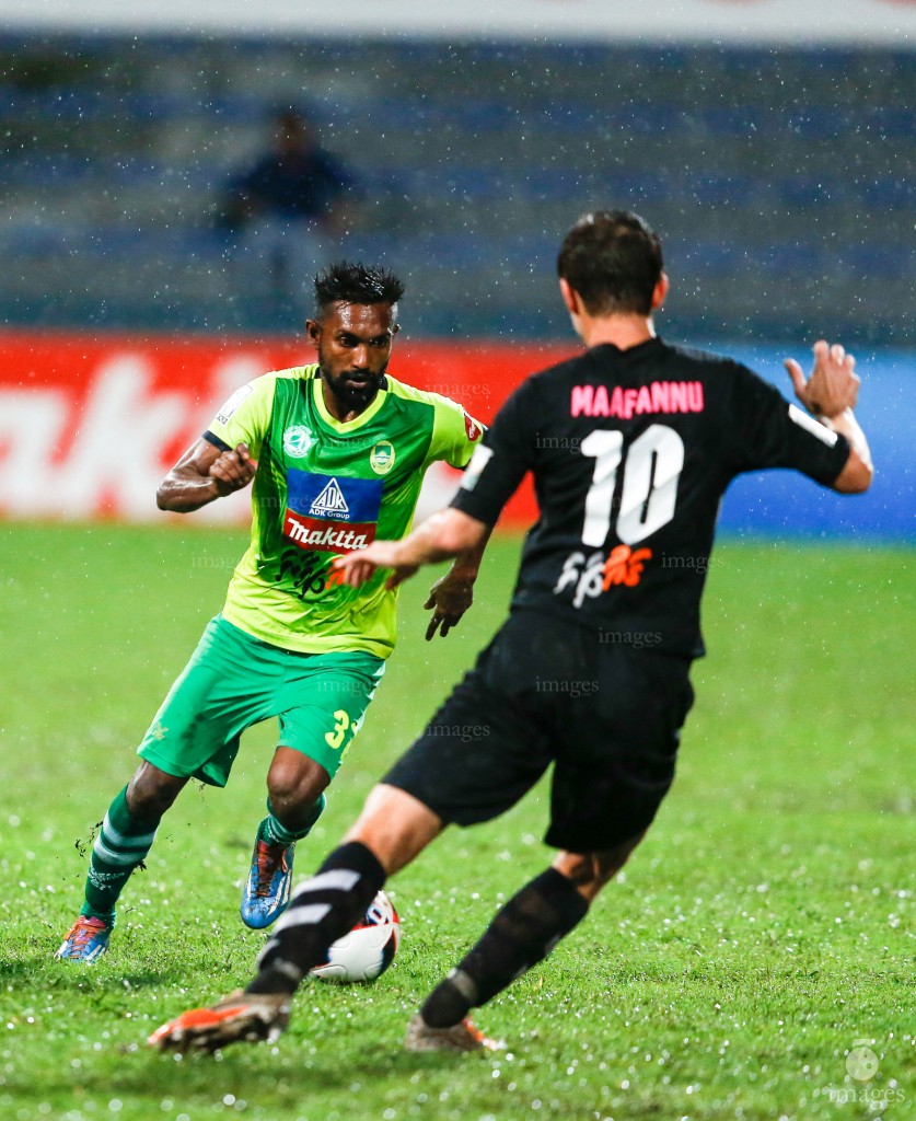 Maziya Sports and Recreation Club vs Club Eagles in the Ooredoo Dhivehi Premier League second round in Male', Maldives, Monday, August. 22 , 2016. (Images.mv Photo/ Hussain Sinan).