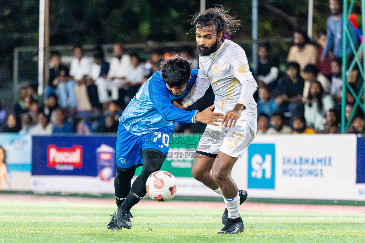 Kanmathi SC VS Kanmathi FC in Day 5 - Fonadhoo Youth Futsal Challenge 2025 held in Fonadhoo Futsal Stadium, L. Fonadhoo, Maldives on Thursday, 30th October 2025 Photos: Arif Rasheed / images.mv
