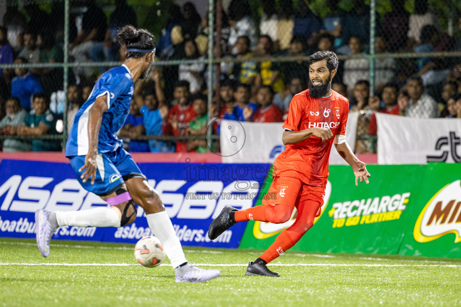 STO RC vs Club Fen in Day 7 of Club Maldives Cup 2025 was held in Rehendhi Futsal Ground, Hulhumale', Maldives on Tuesday, 7 October 2025. 
Photos: Hassan Simah / images.mv