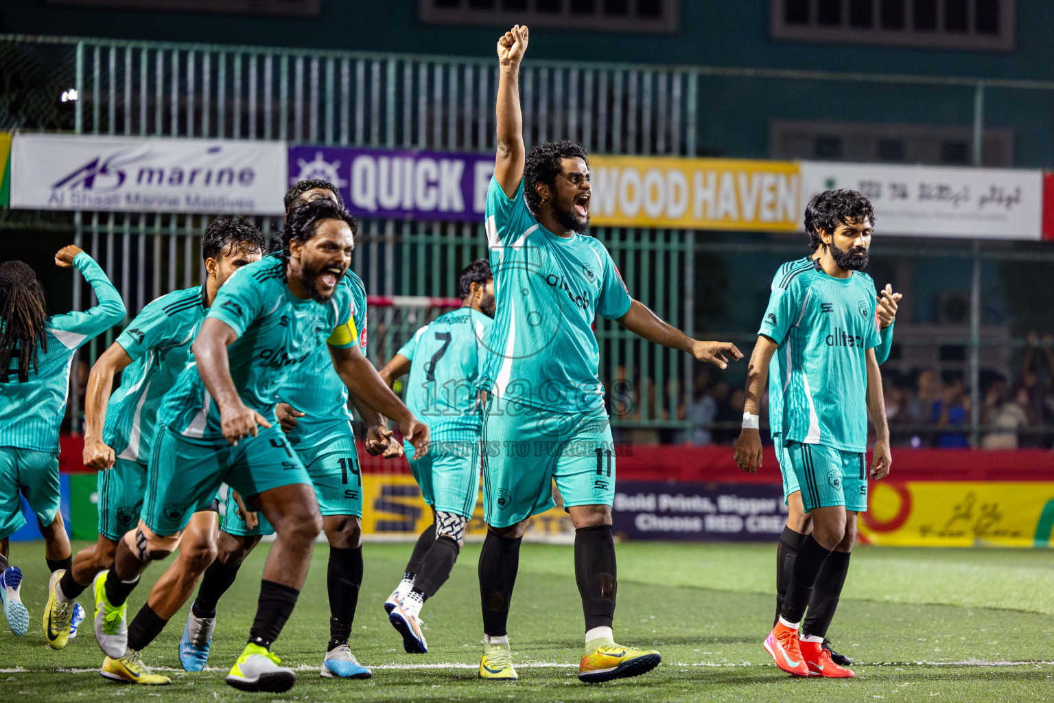 S Feydhoo vs S Hithadhoo in Seenu Atoll Final in Day 24 of Golden Futsal Challenge 2025 was held on Tuesday , 28th January 2025, in Hulhumale', Maldives. Photos: Nausham Waheed / images.mv