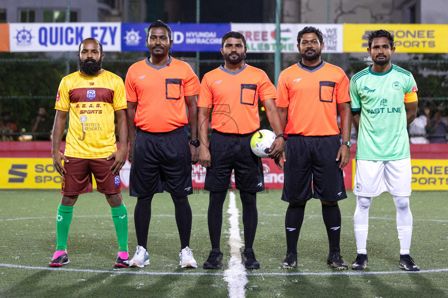 ADh Maamigili vs ADh Kunburudhoo in Day 3 of Golden Futsal Challenge 2024 was held on Thursday, 18th January 2024, in Hulhumale', Maldives Photos: Nausham Waheed / images.mv