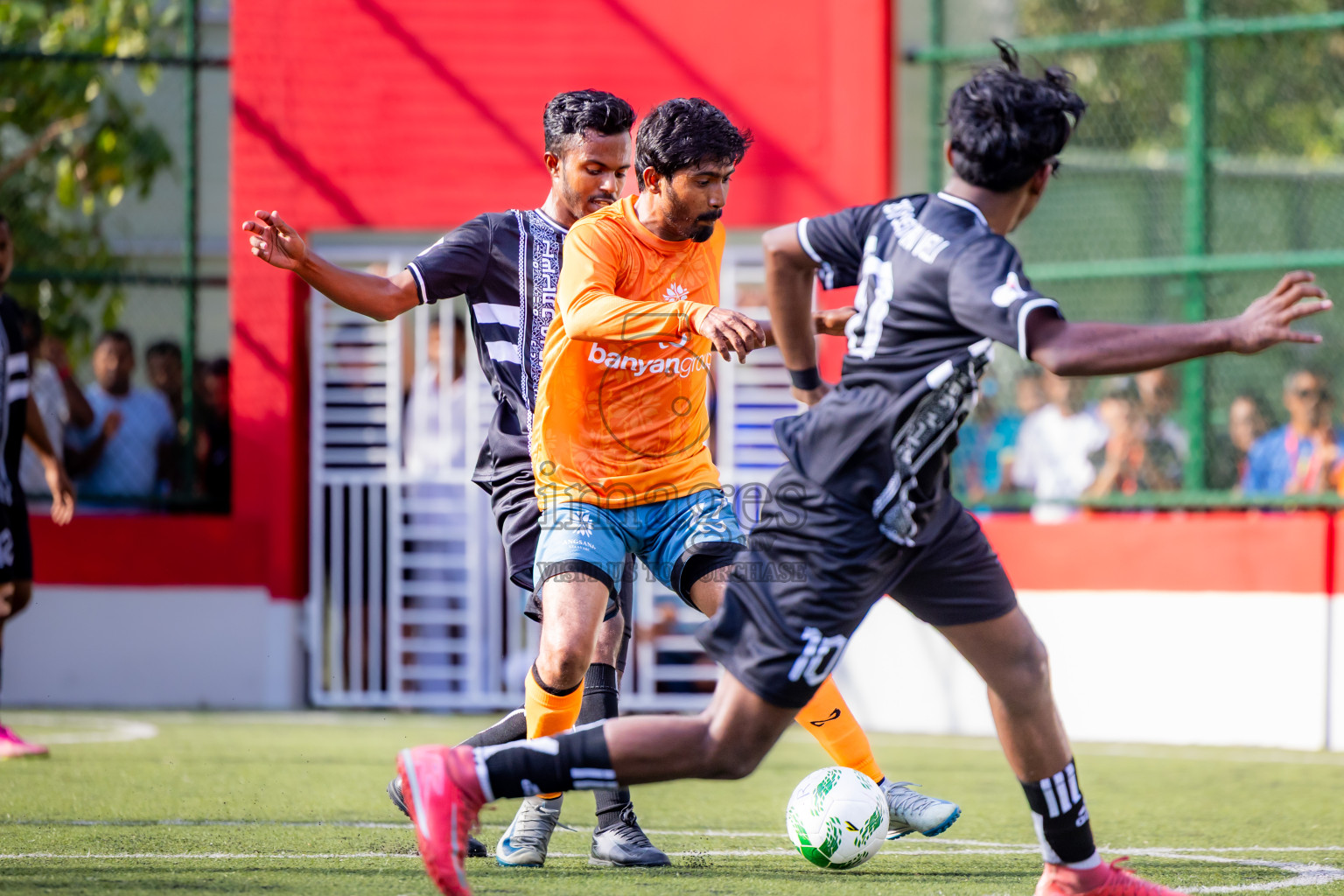 Iruveli vs Velavaru in Day 3 of Resort League 2025 (Dhaalu Zone) was held on Saturday, 17th May 2025 in Niyama Private island, Dhaalu Atoll, Maldives. Photos: Nausham Waheed / images.mv