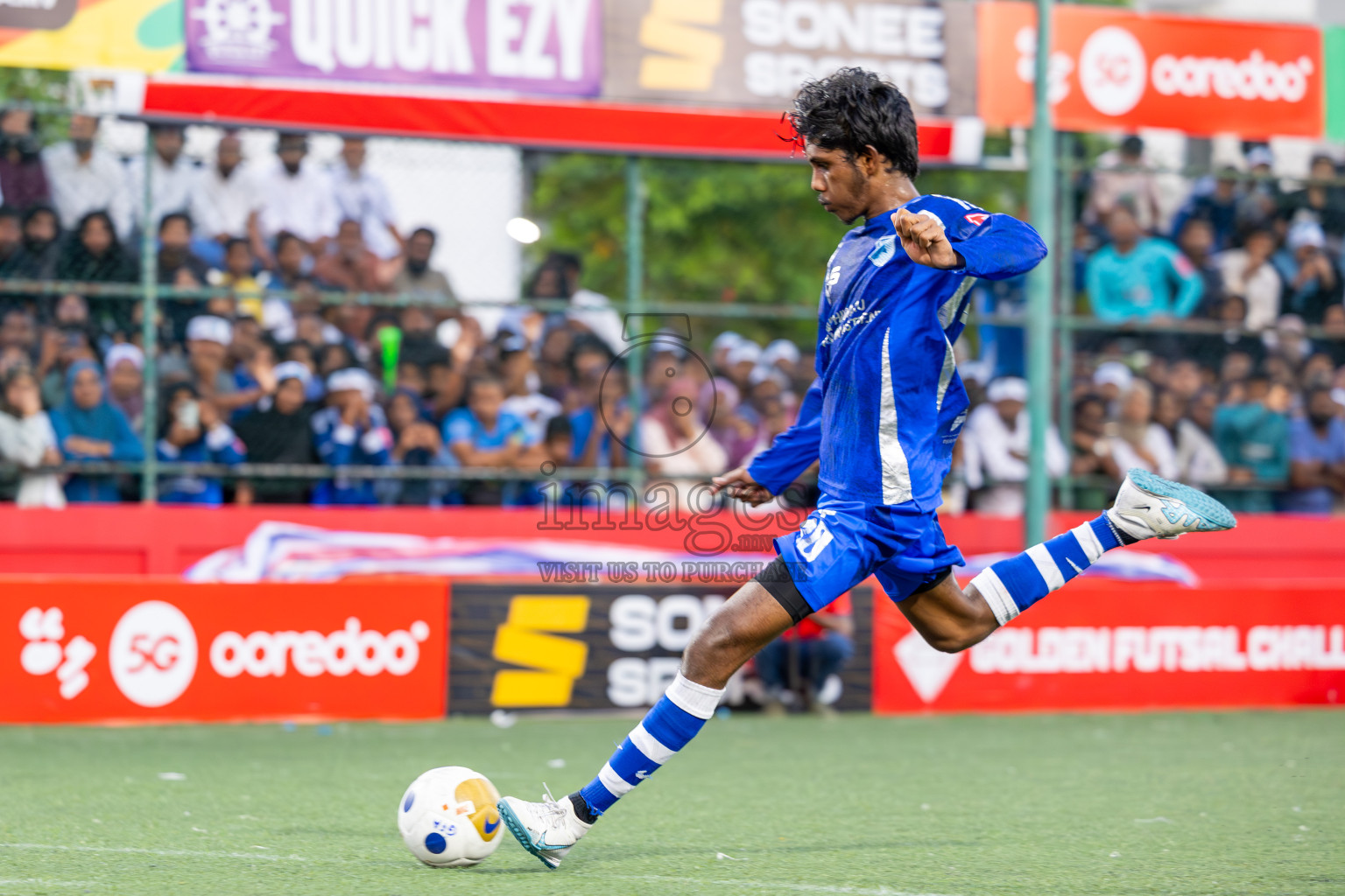 AA. Mathiveri VS AA. Thoddoo in Atoll Round Final on Day 20 of Golden Futsal Challenge 2025 was held on Friday, 24th January 2025, in Hulhumale', Maldives. Photos: Ismail Thoriq / images.mv