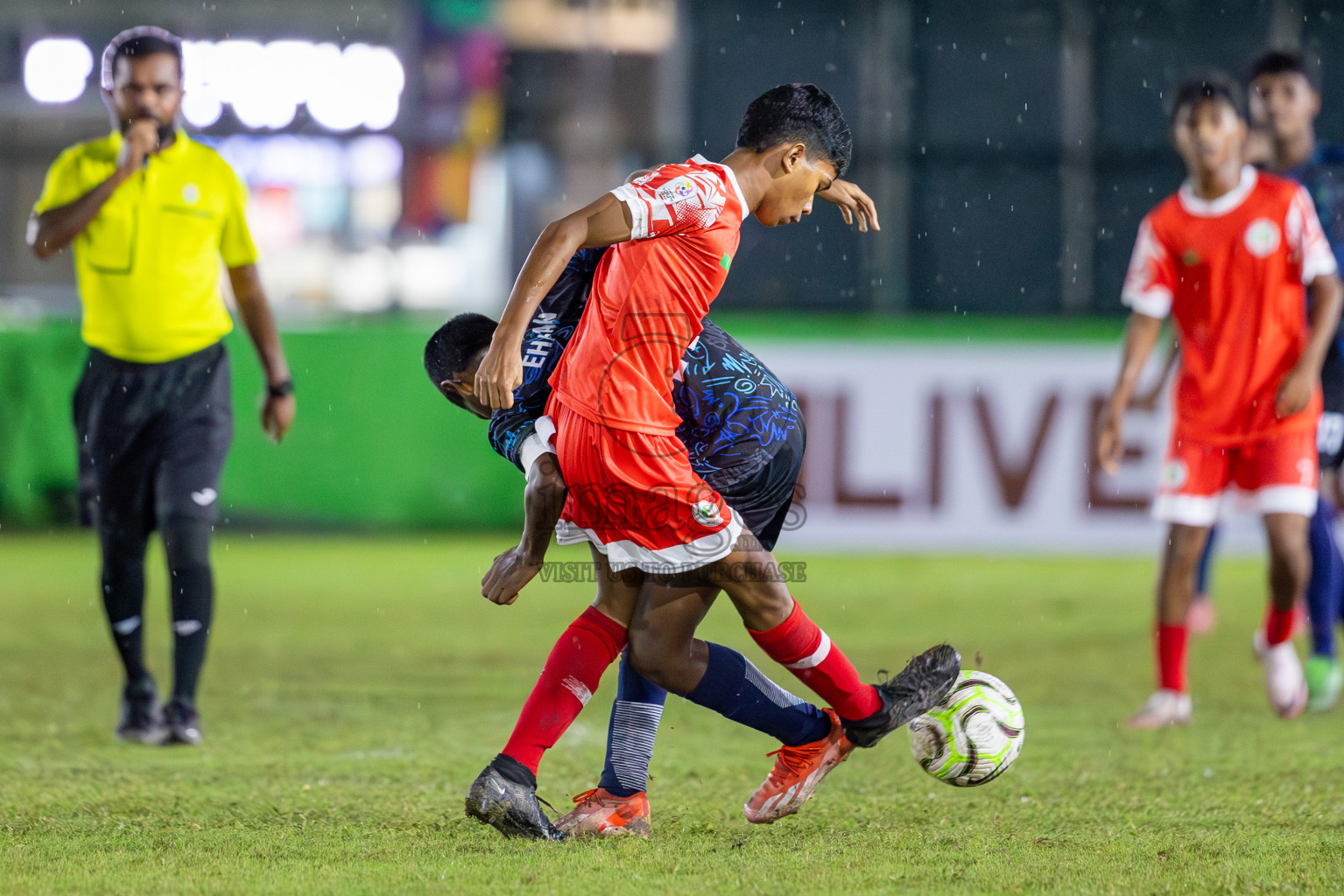 SUS vs Huriyya (U14) in Dhivehi Youth League 2024 - Day 2. Matches held at Henveiru Stadium on 22nd November 2024 , Friday. Photos: Shuu Abdul Sattar/ Images.mv