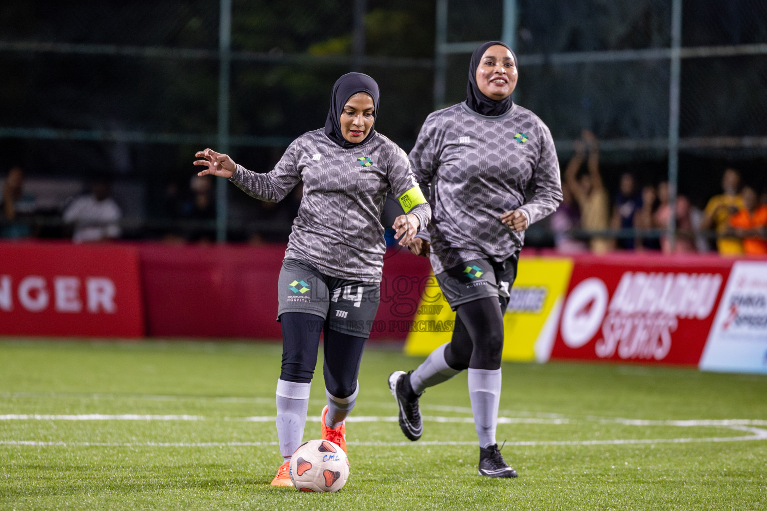 Team Dharumavantha vs Team Badhahi in Eighteen Thirty Classic of Club Maldives Cup 2025 held in Rehendi Futsal Ground, Hulhumale', Maldives on Thursday, 4th September 2025. Photos: Yasna Ahmed / images.mv