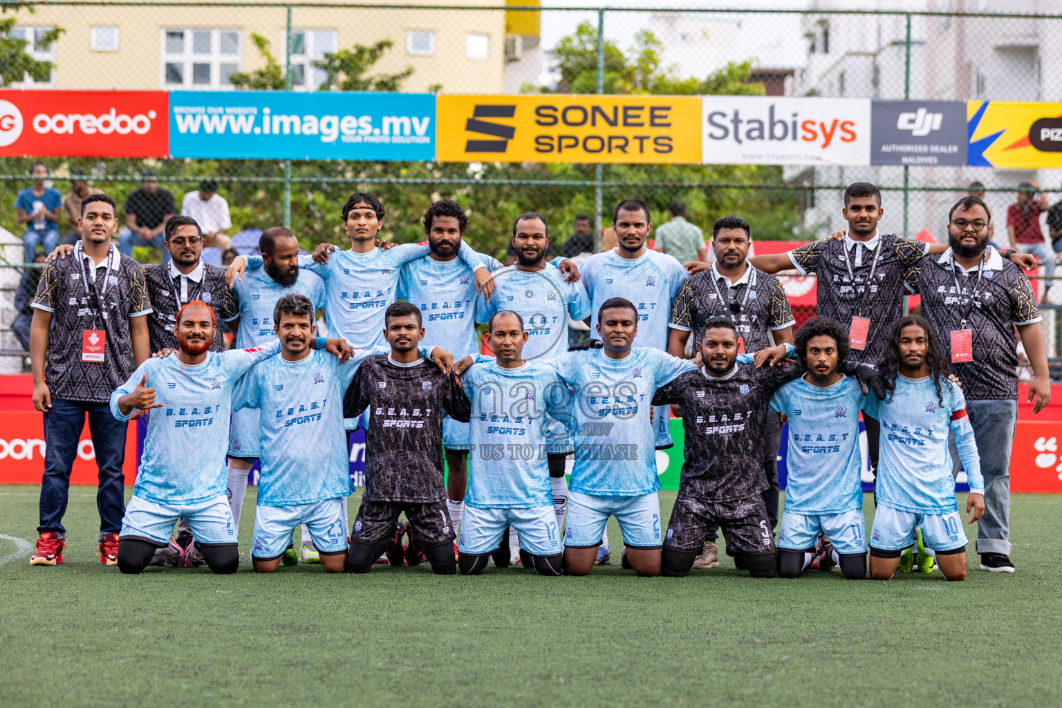 ADh Kunburudhoo VS ADh Dhangethi in Day 6 of Golden Futsal Challenge 2025 on Friday, 6th January 2025, in Hulhumale', Maldives 
Photos: Hassan Simah / images.mv