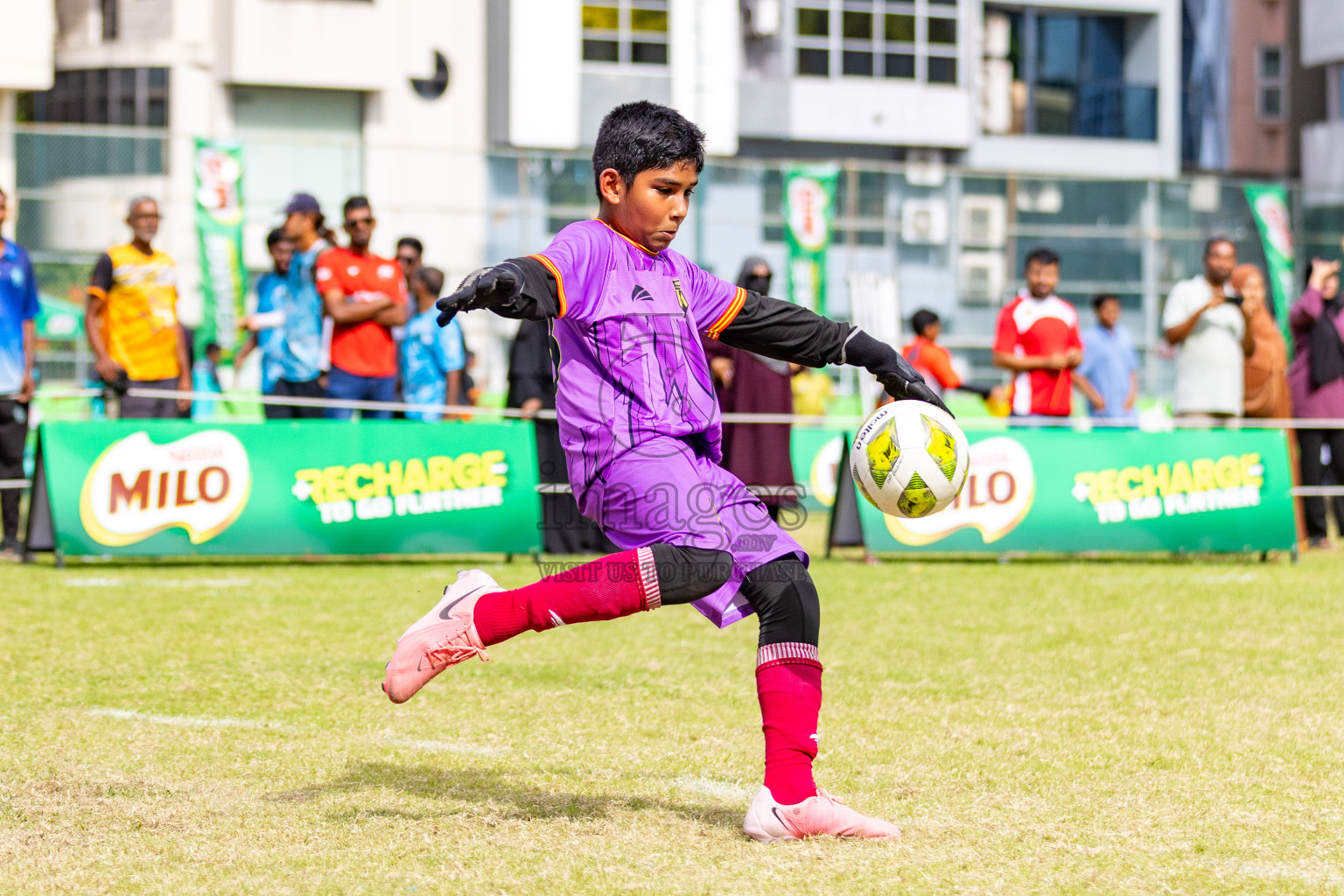 Day 2 of MILO Academy Championship 2025 (U-12) was held at Henveiru Stadium in Male', Maldives on Friday, 2nd May 2025. Photos: Mohamed Mahfooz Moosa / images.mv