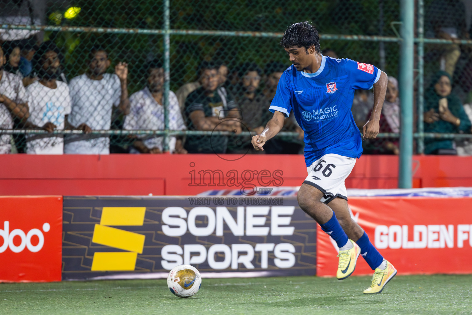 HA Filladhoo vs HA Hoarafushi in Day 5 of Golden Futsal Challenge 2025 on Thursday, 9th January 2025, in Hulhumale', Maldives
Photos: Ismail Thoriq / images.mv