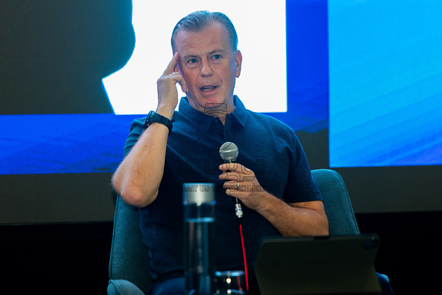 “World Cup stories, World class lessons” A session by Veteran sports broadcaster John Dykes was held at Youth Hub, Male’, Maldives on Thursday, 16th July 2026
Photos: Hussain Zain Ali /  Imagesmv