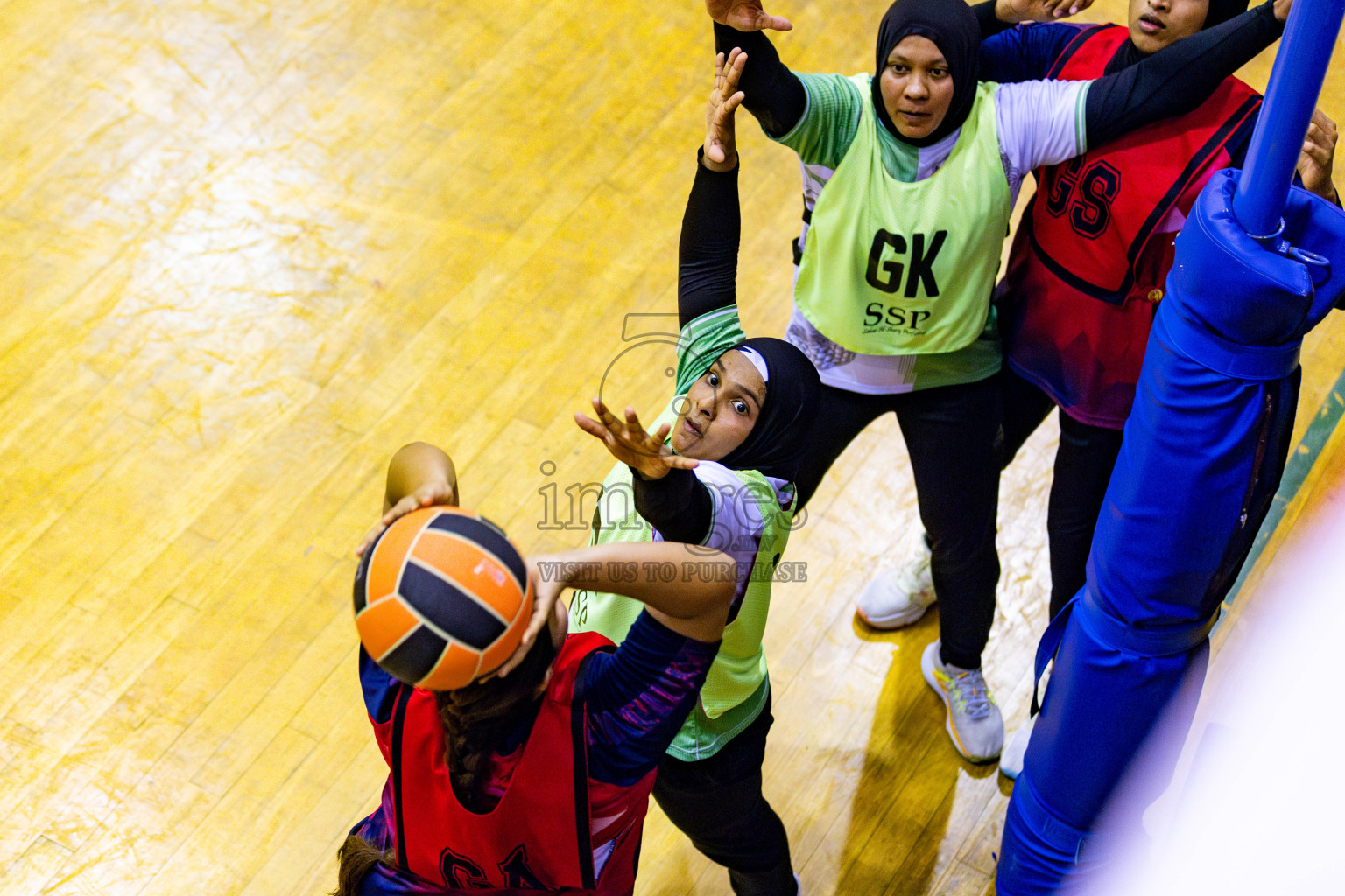 Club Green Street vs Club Matrix in Day 5 of 21st National Netball Tournament was held in Social Canter at Male', Maldives on Monday, 20th May 2024. Photos: Nausham Waheed / images.mv