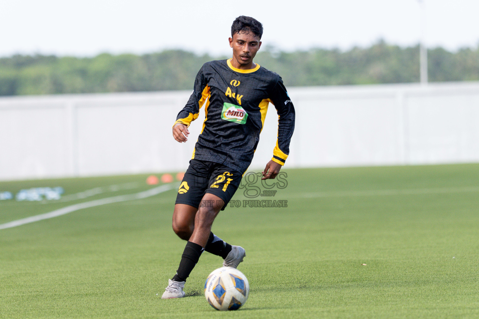 Huss Songun FT VS Aajeelakah Eydhafushi FT in Day 4 of Eydhafushi Cup 2025 held in Eydhafushi Football Stadium at B. Eydhafushi, Maldives on Monday, 8th September 2025. Photos: Arif Rasheed / images.mv